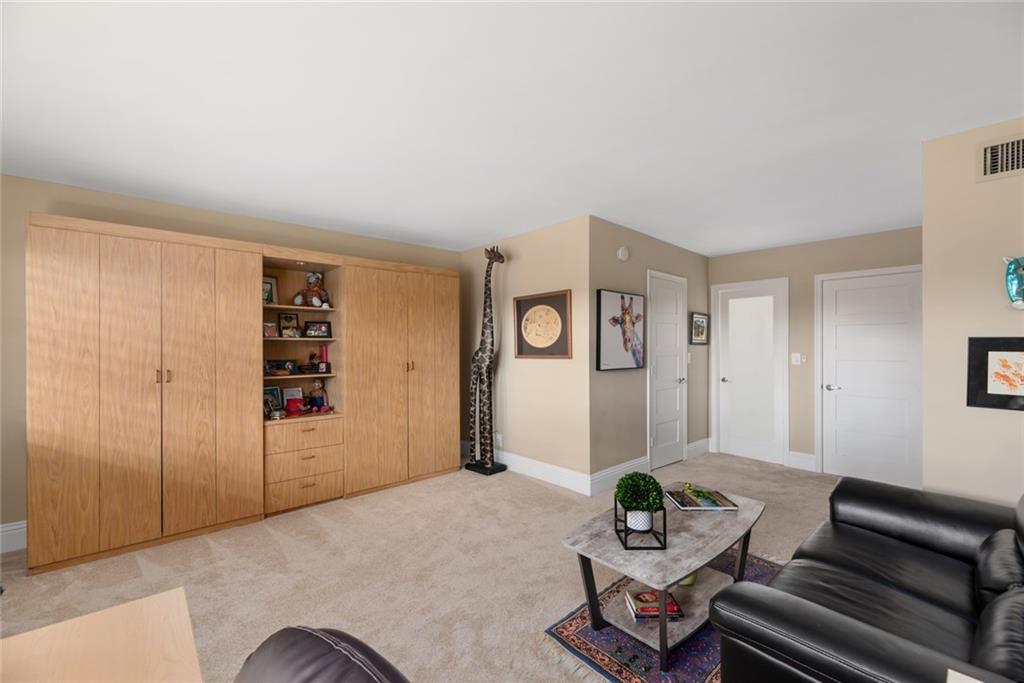 Hampton Beach Club - Residential