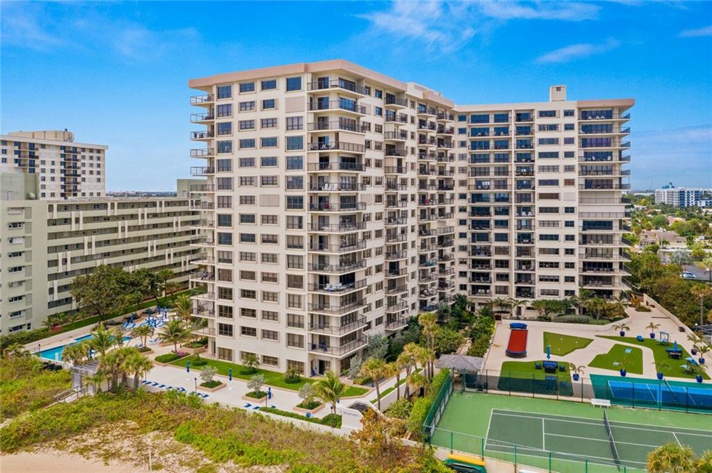 Hampton Beach Club - Residential