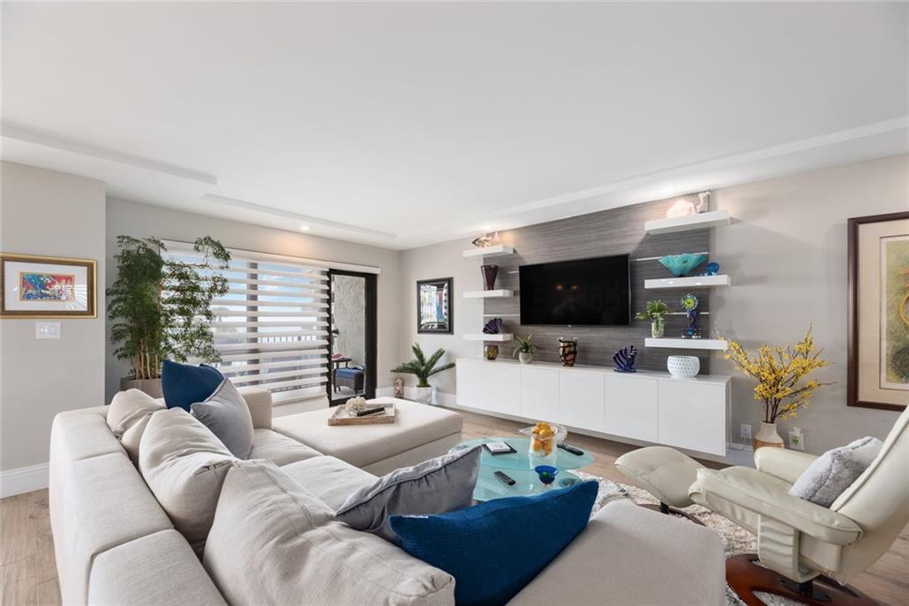 Hampton Beach Club - Residential