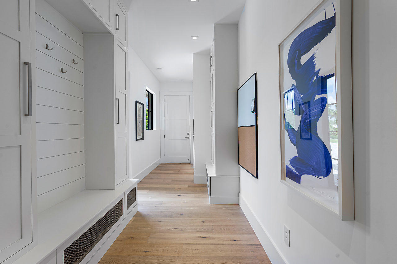 PALM BEACH POINT - Residential