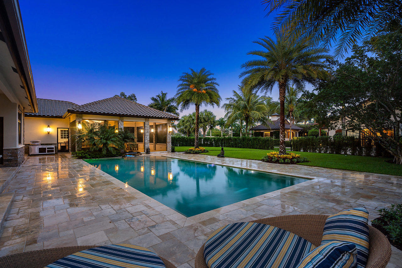 PALM BEACH POINT - Residential