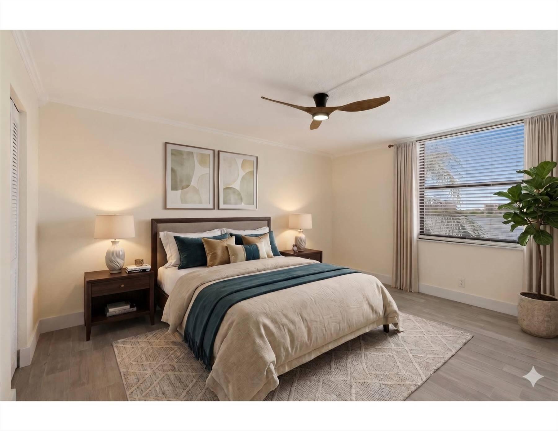 LAKE EMERALD CONDOMINIUM NO SIX - Residential