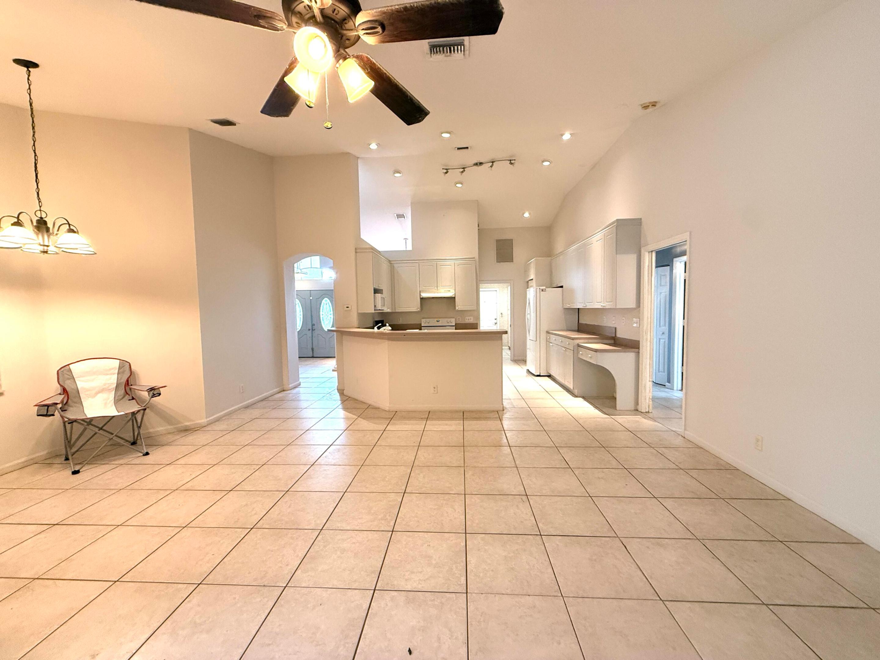 WEST PALM BEACH Ms Montas Worker Pender - Residential