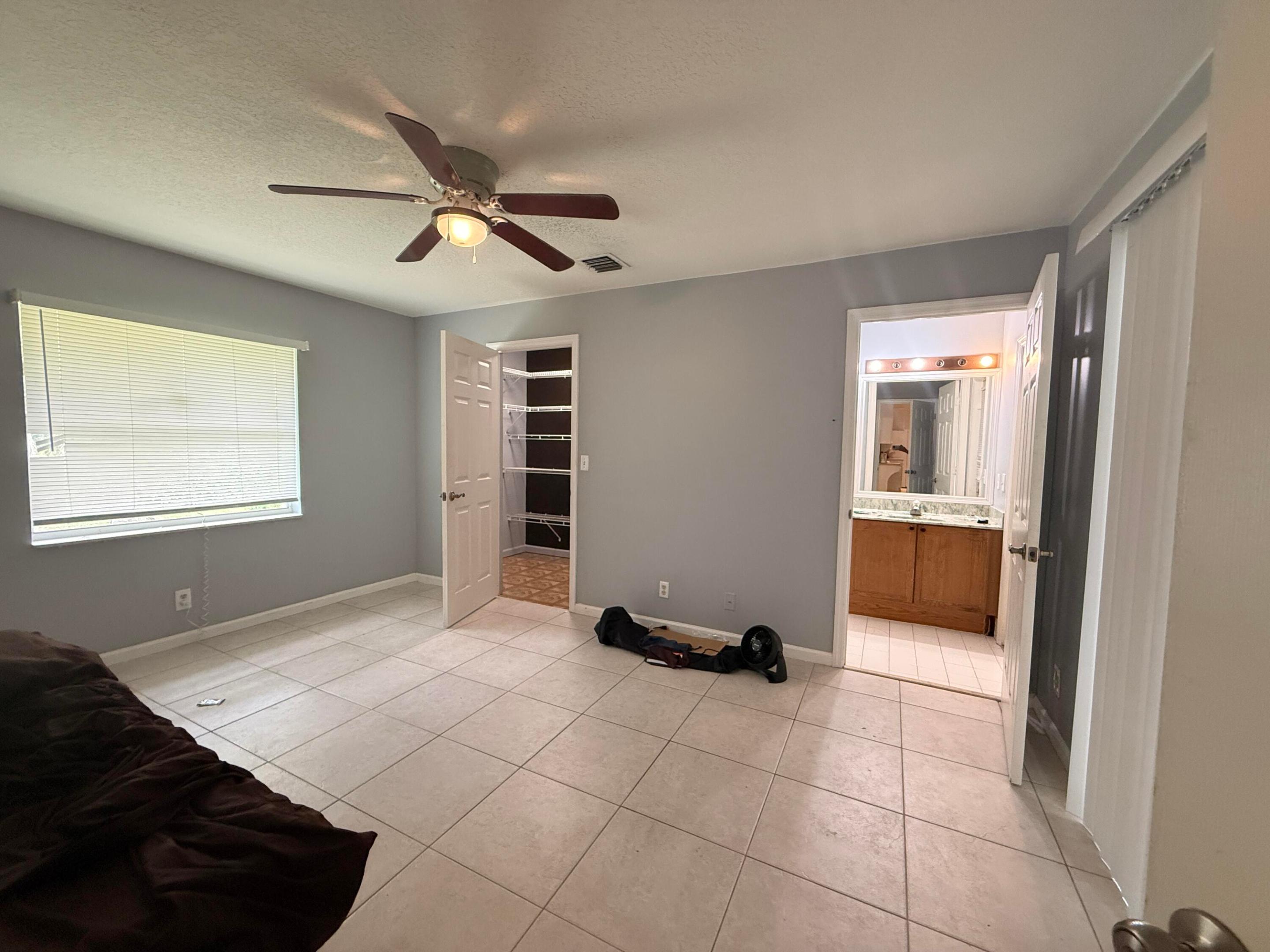 WEST PALM BEACH Ms Montas Worker Pender - Residential