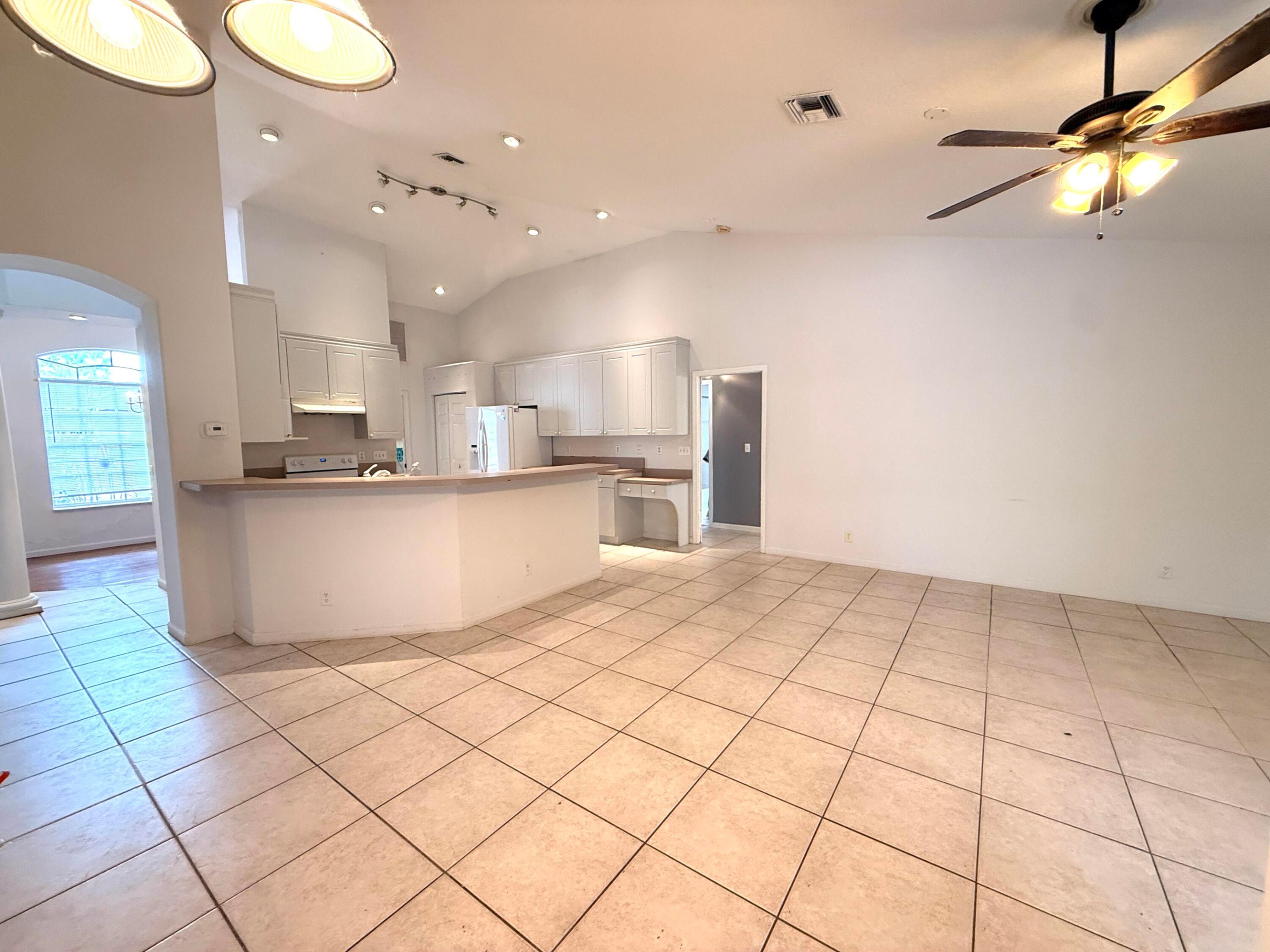 WEST PALM BEACH Ms Montas Worker Pender - Residential