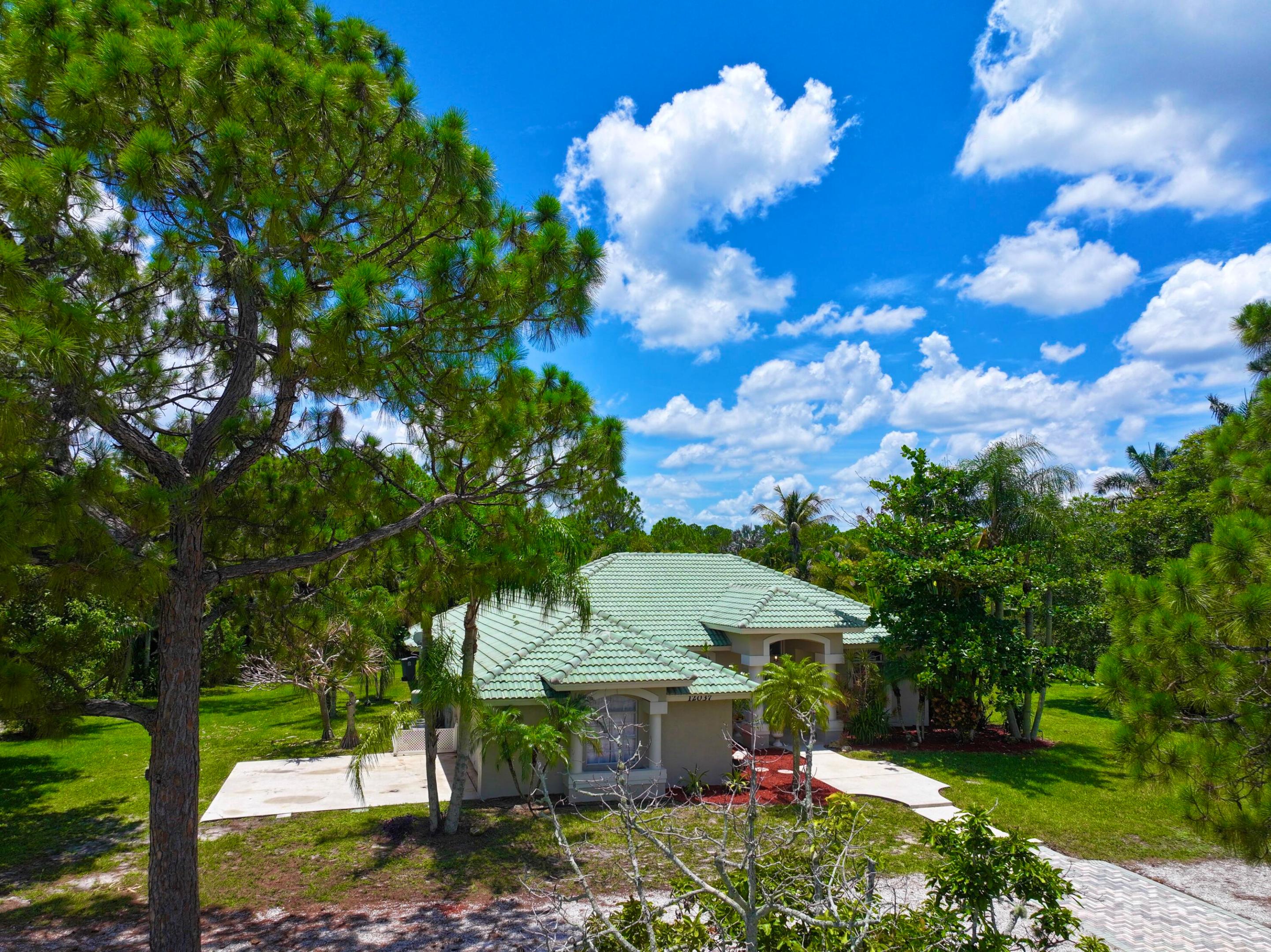 WEST PALM BEACH Ms Montas Worker Pender - Residential