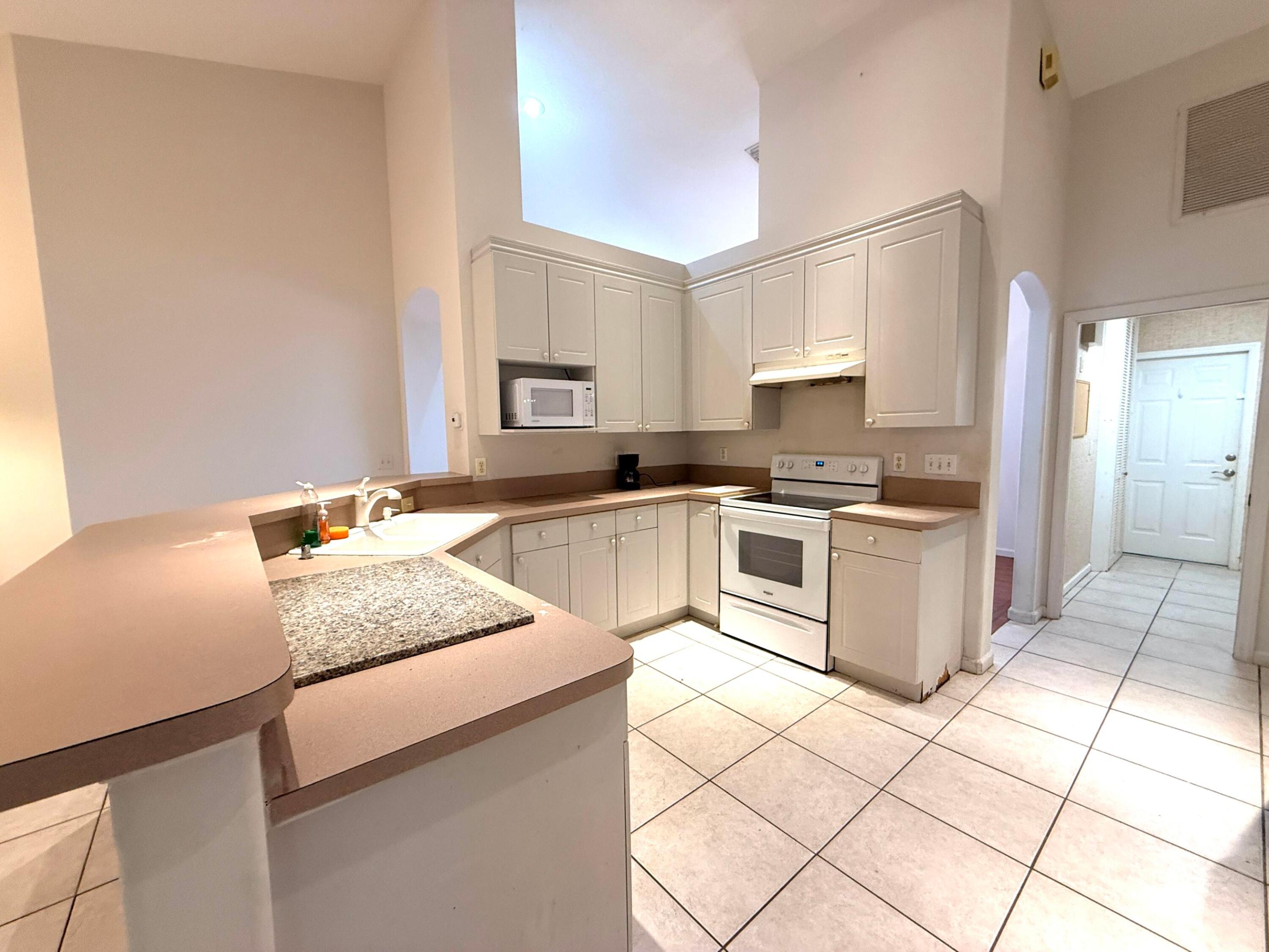 WEST PALM BEACH Ms Montas Worker Pender - Residential