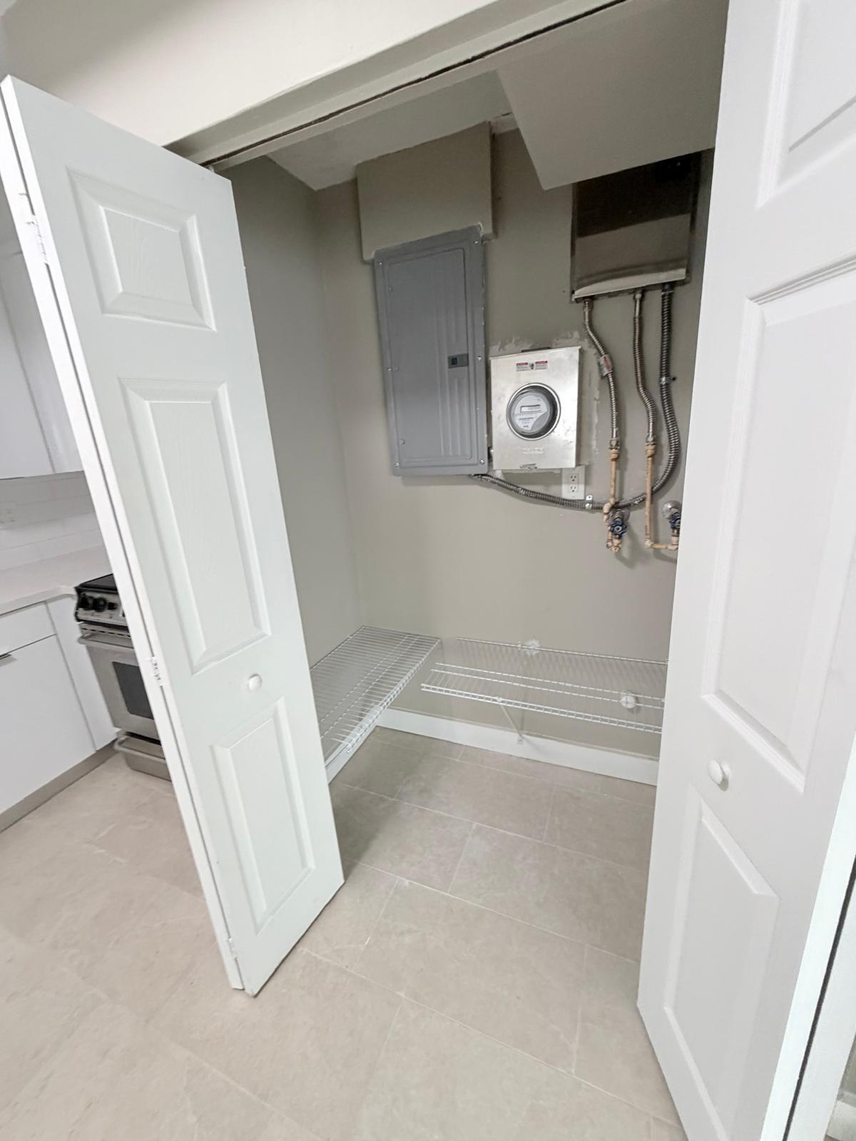 RESUB OF FAWSIDE GDN ESTATES - Residential Lease