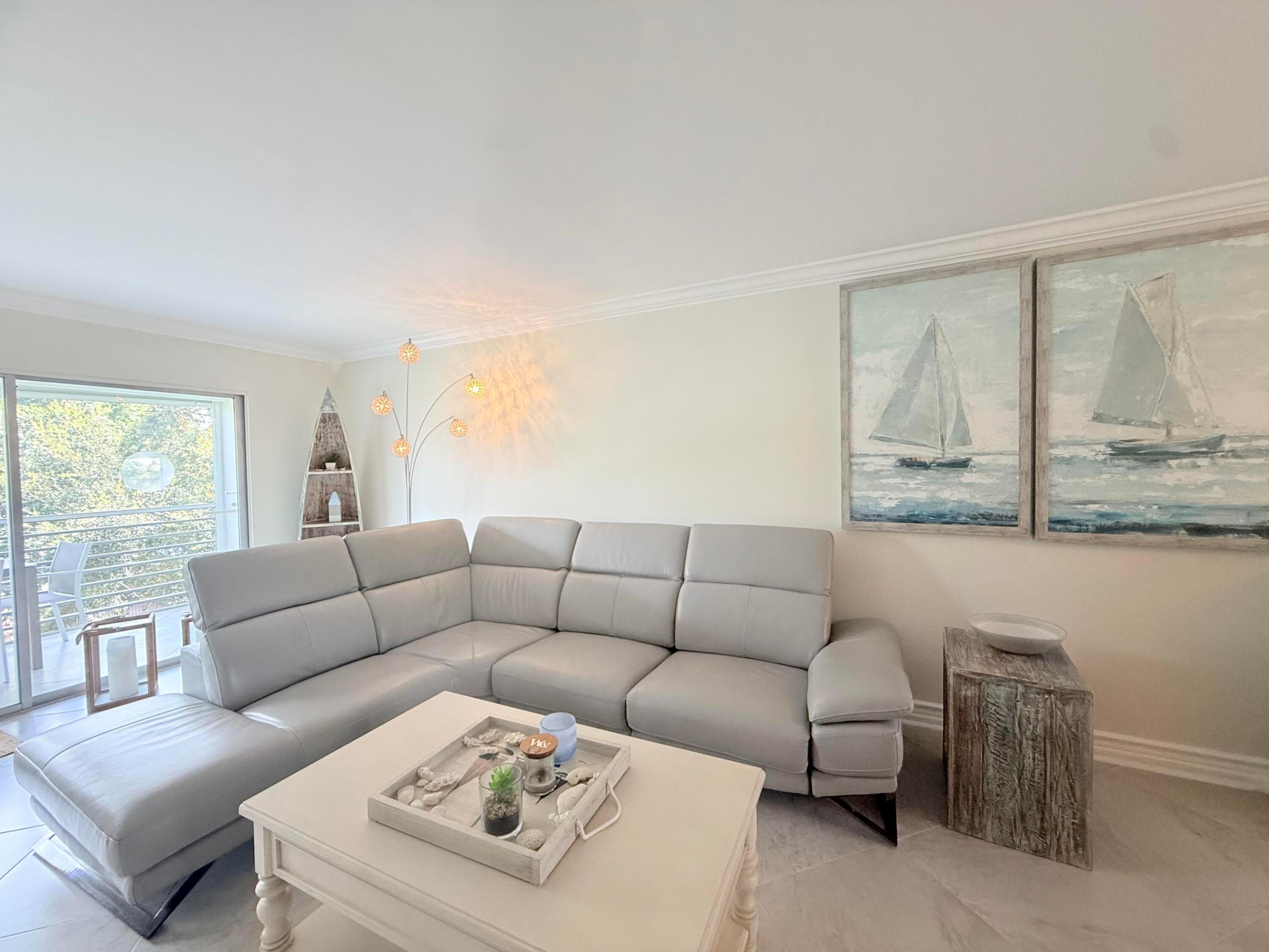 LUCAYA VILLAGE 1-B CONDO - Residential