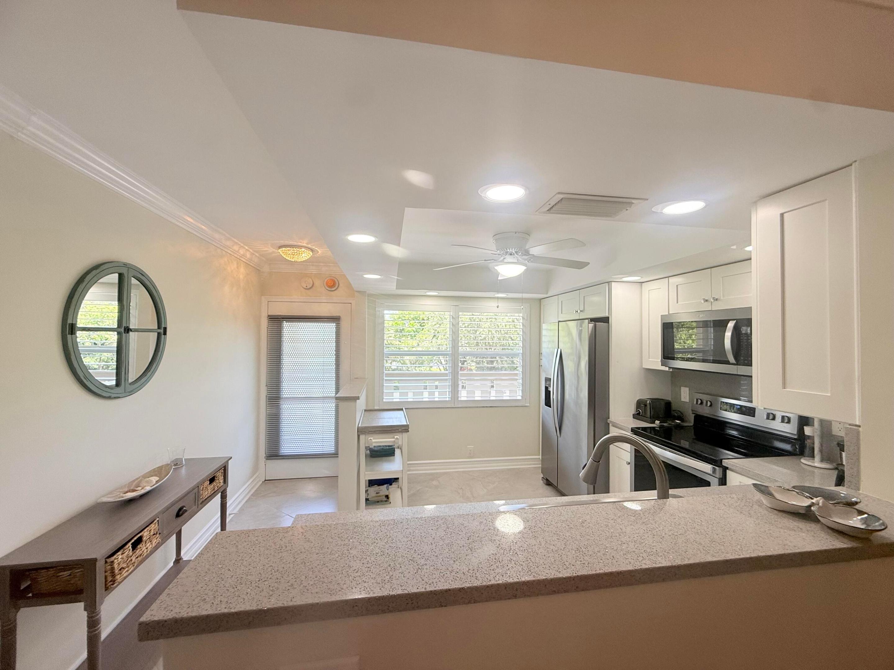 LUCAYA VILLAGE 1-B CONDO - Residential