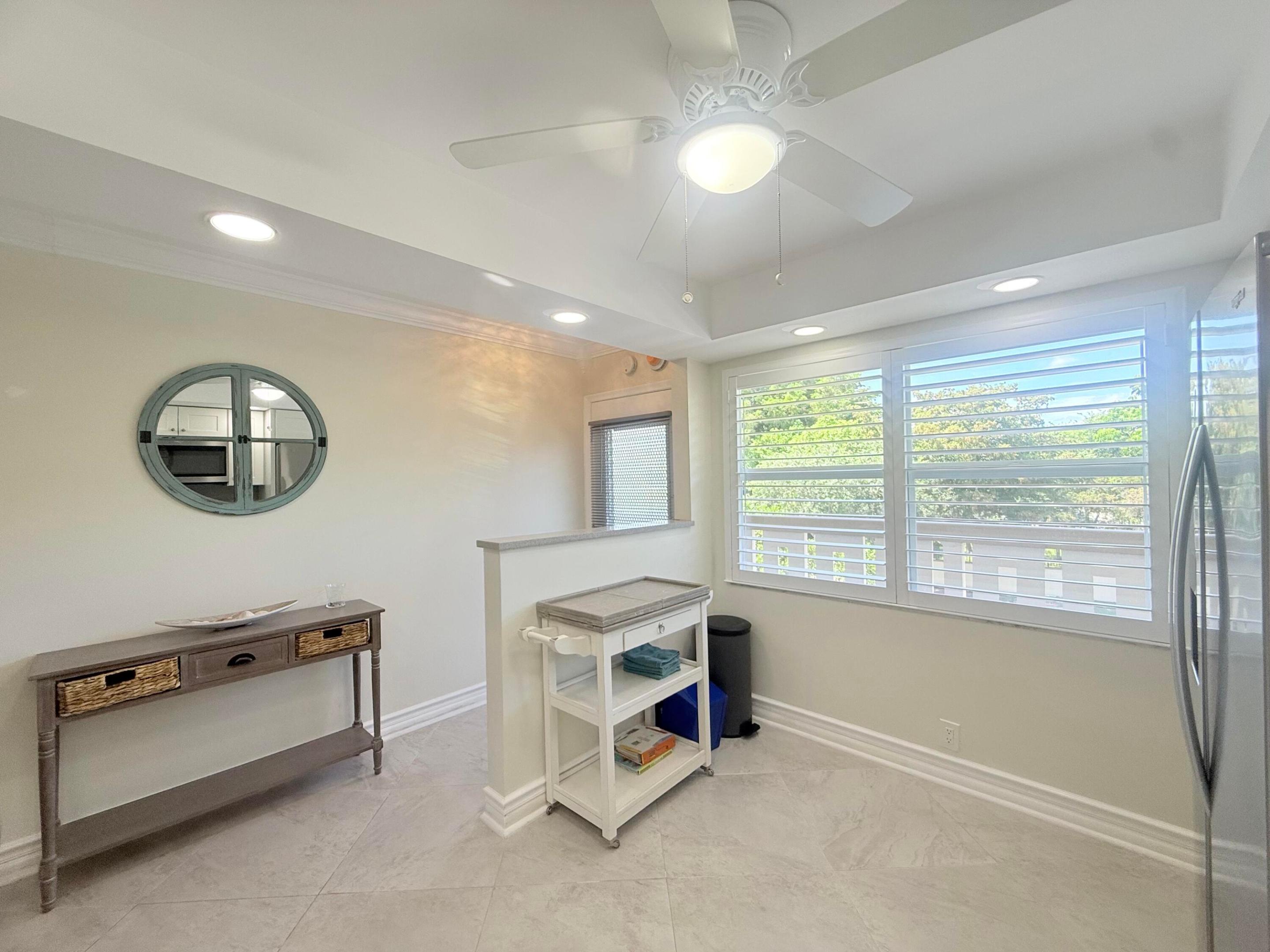 LUCAYA VILLAGE 1-B CONDO - Residential