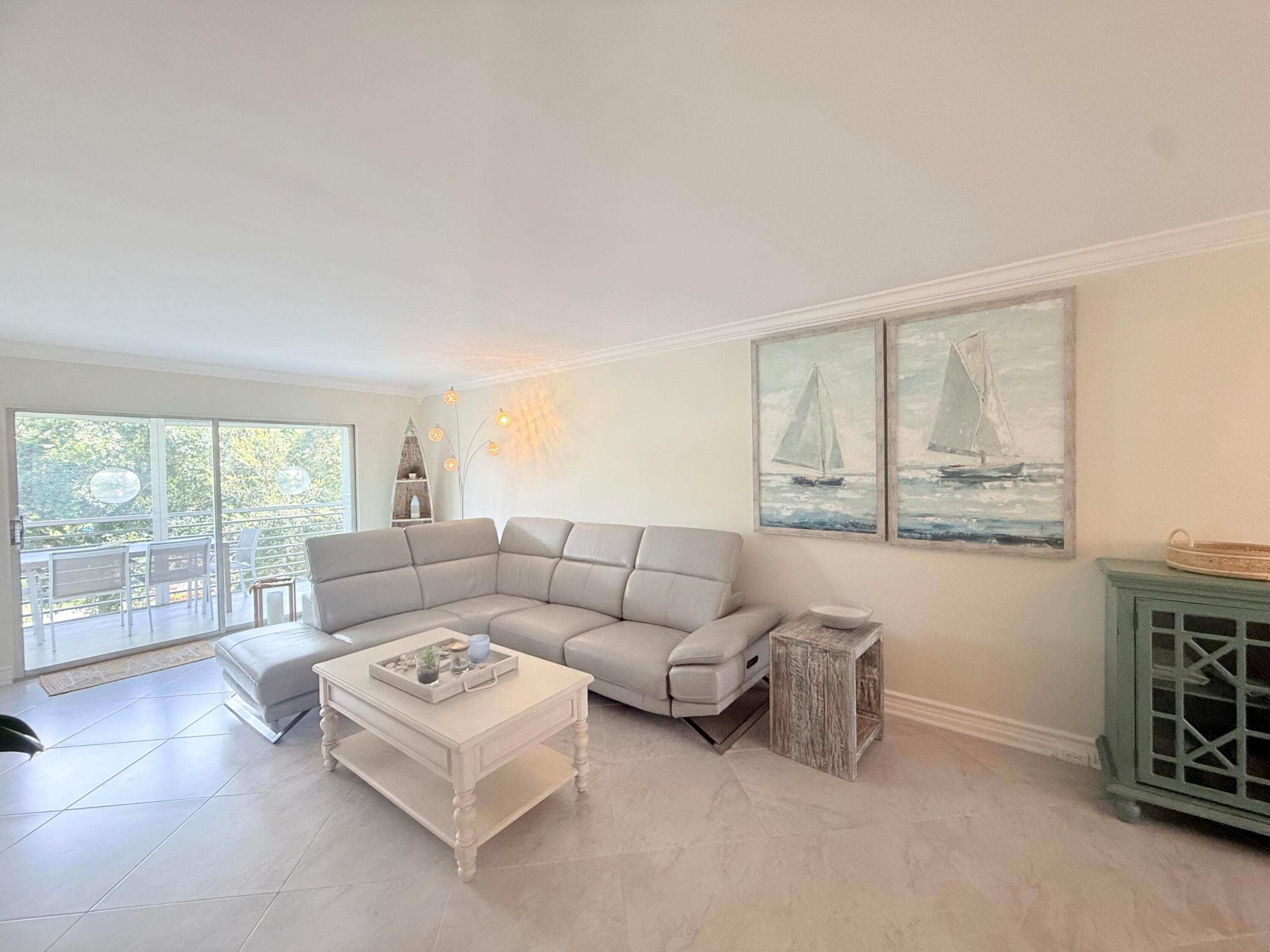 LUCAYA VILLAGE 1-B CONDO - Residential