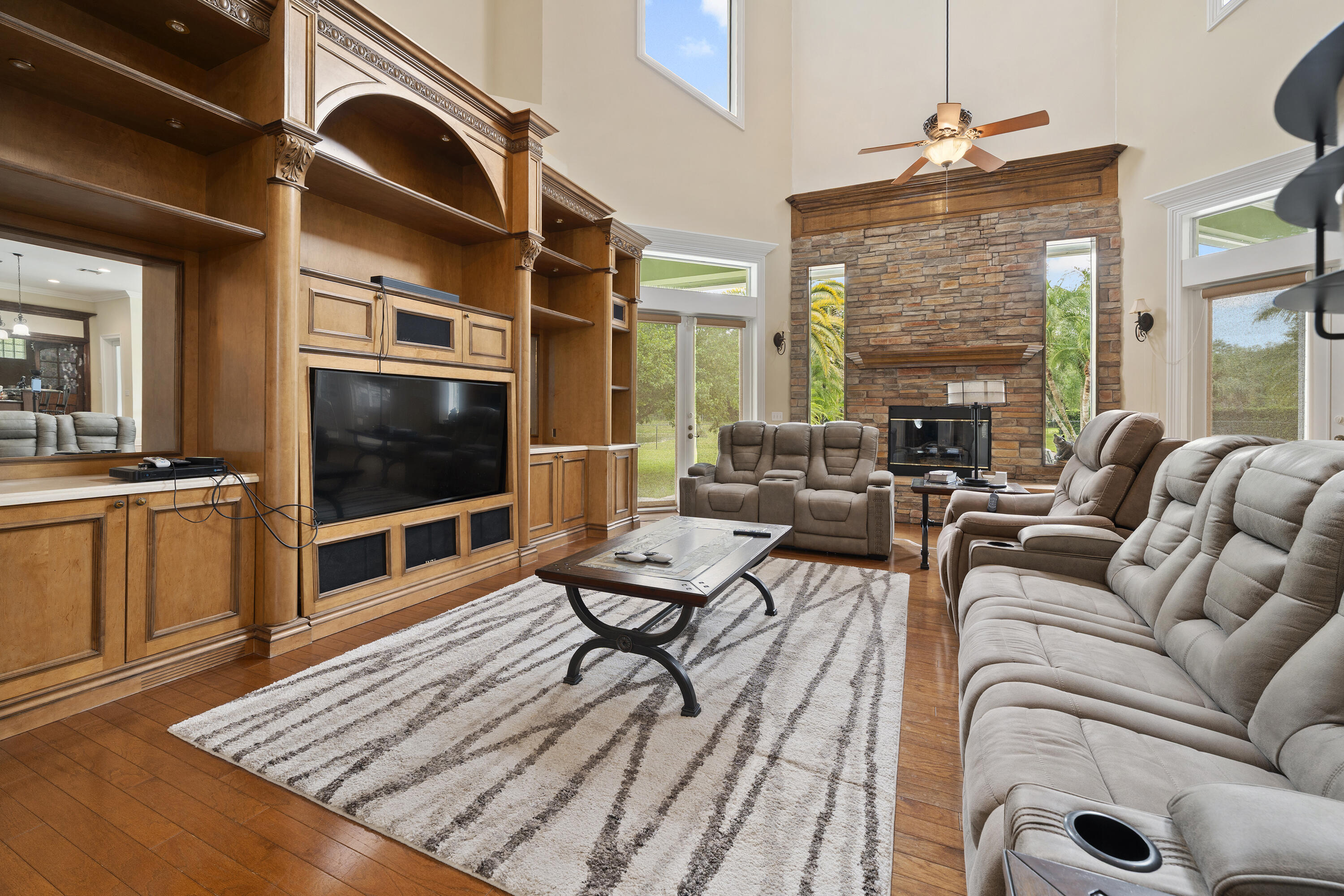 HICKS ESTATES - Residential
