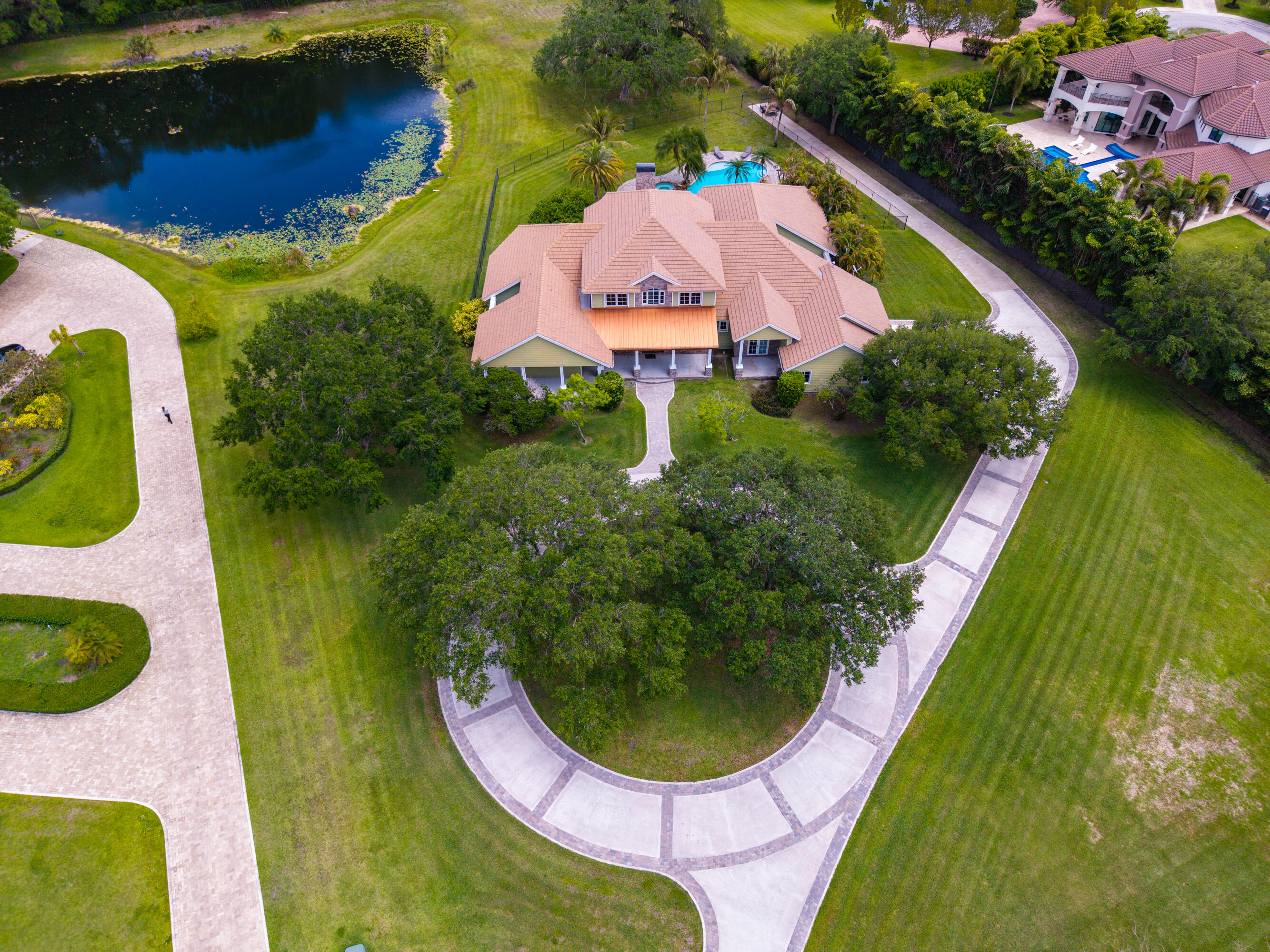 HICKS ESTATES - Residential