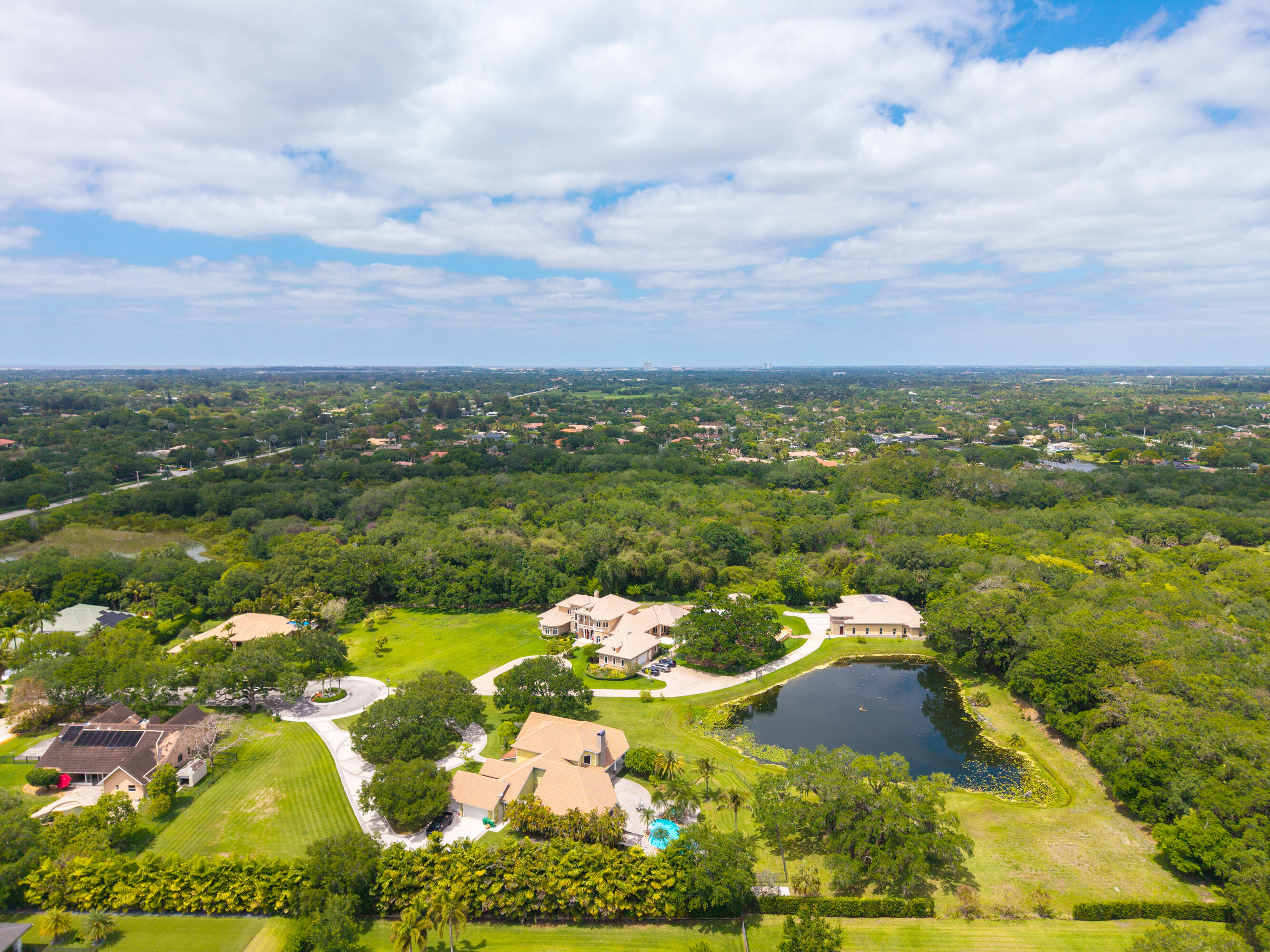HICKS ESTATES - Residential