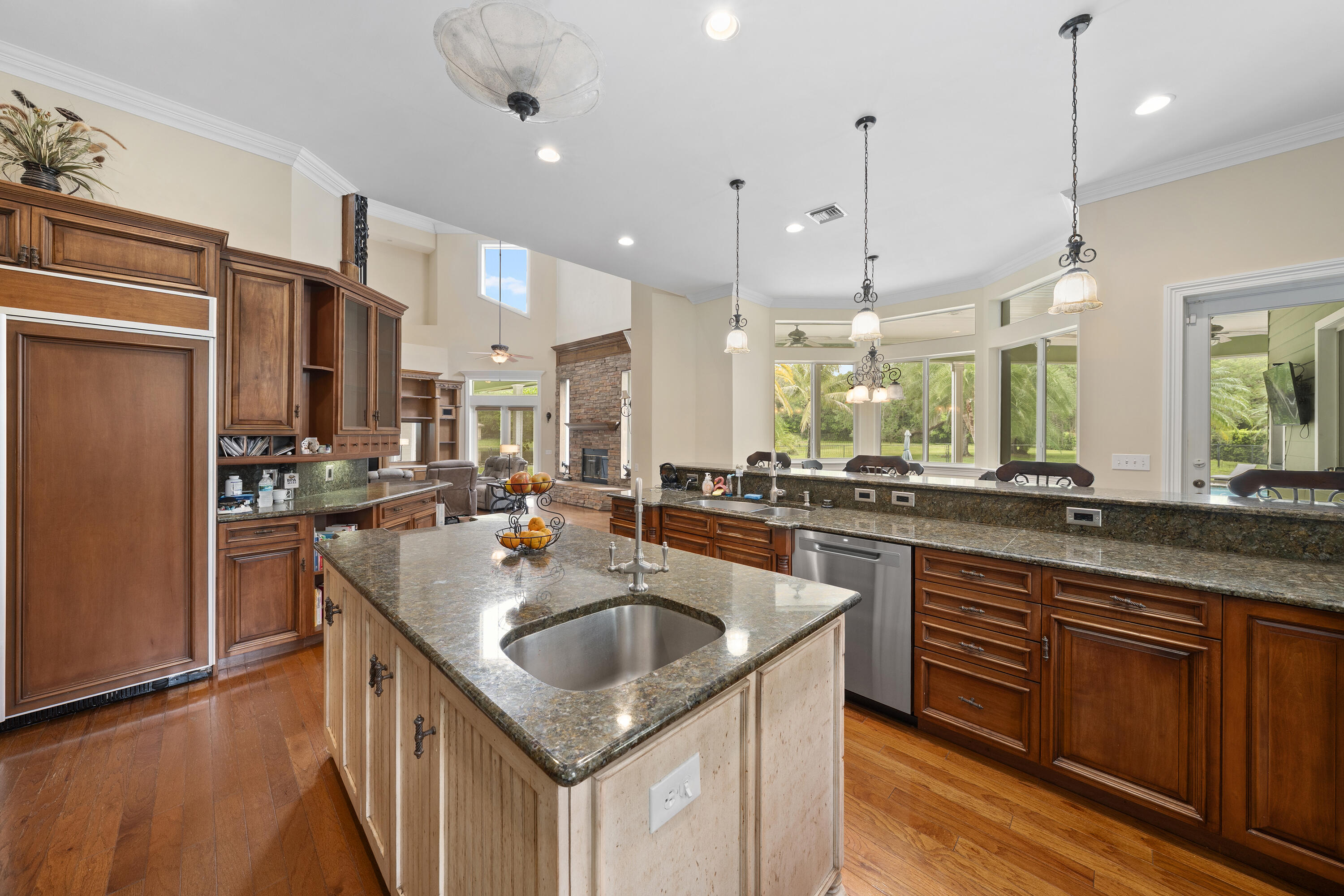 HICKS ESTATES - Residential