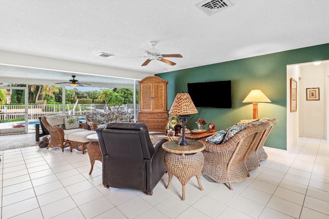 MC CORMICK MILE - Residential