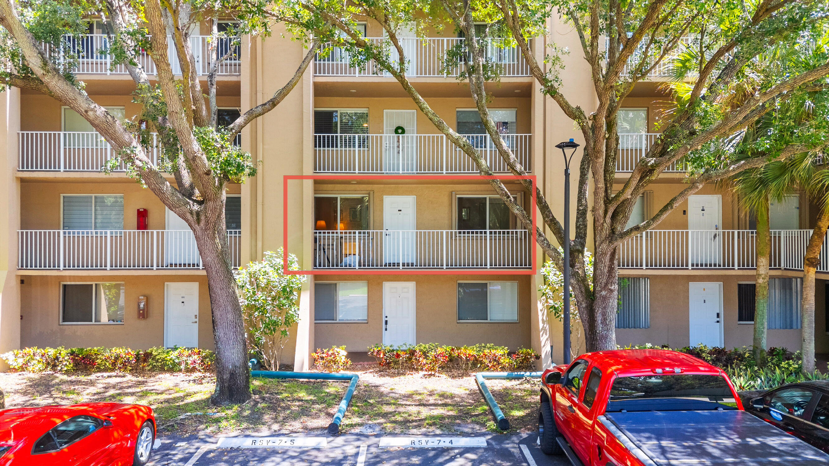 TANGERINE CONDOMINIUM SEVEN - Residential