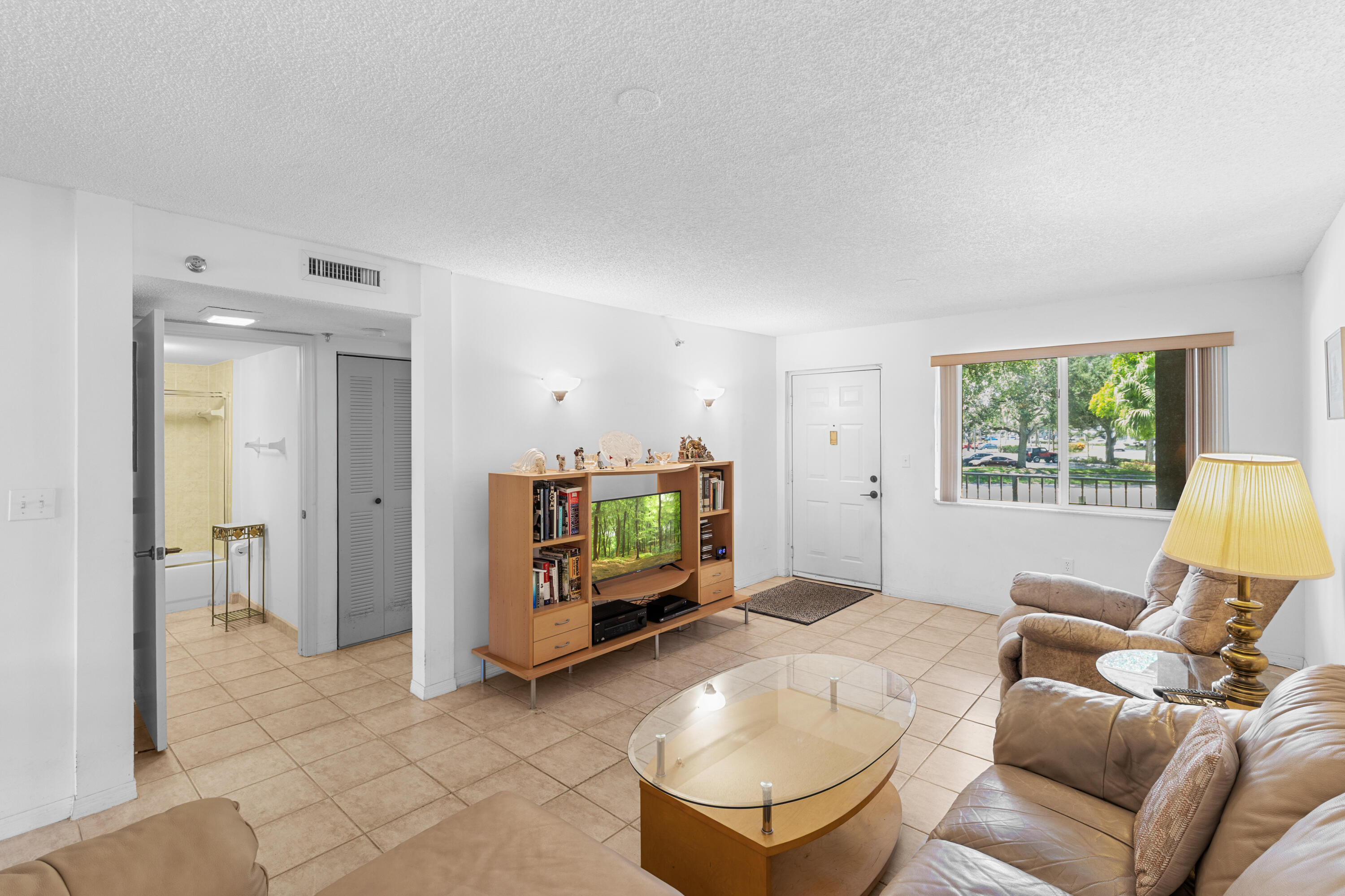 TANGERINE CONDOMINIUM SEVEN - Residential