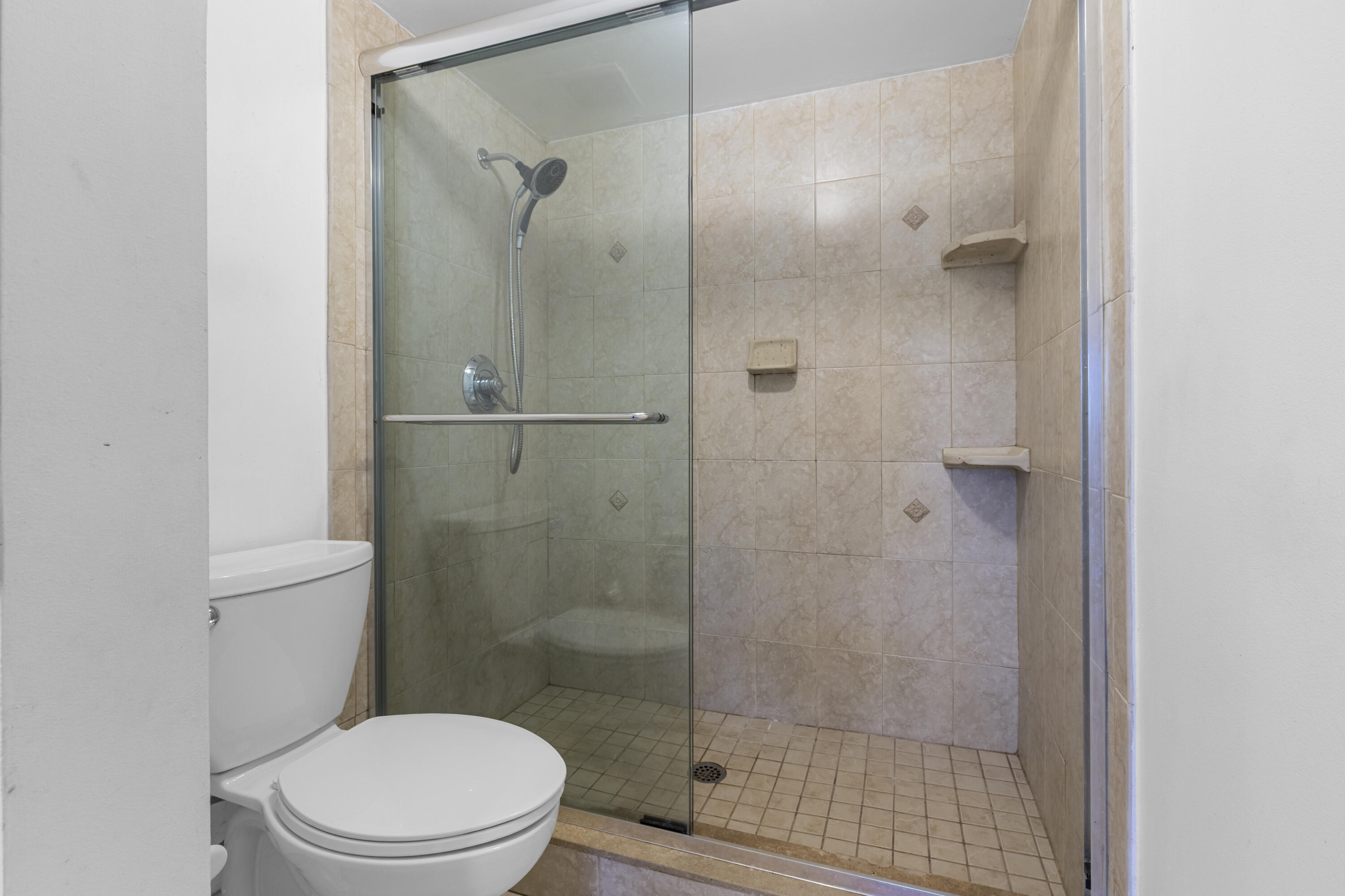 TANGERINE CONDOMINIUM SEVEN - Residential