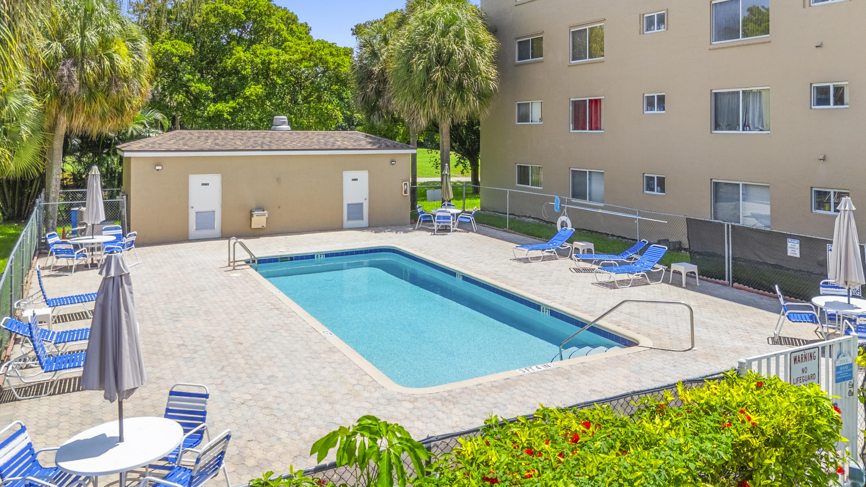 TANGERINE CONDOMINIUM SEVEN - Residential