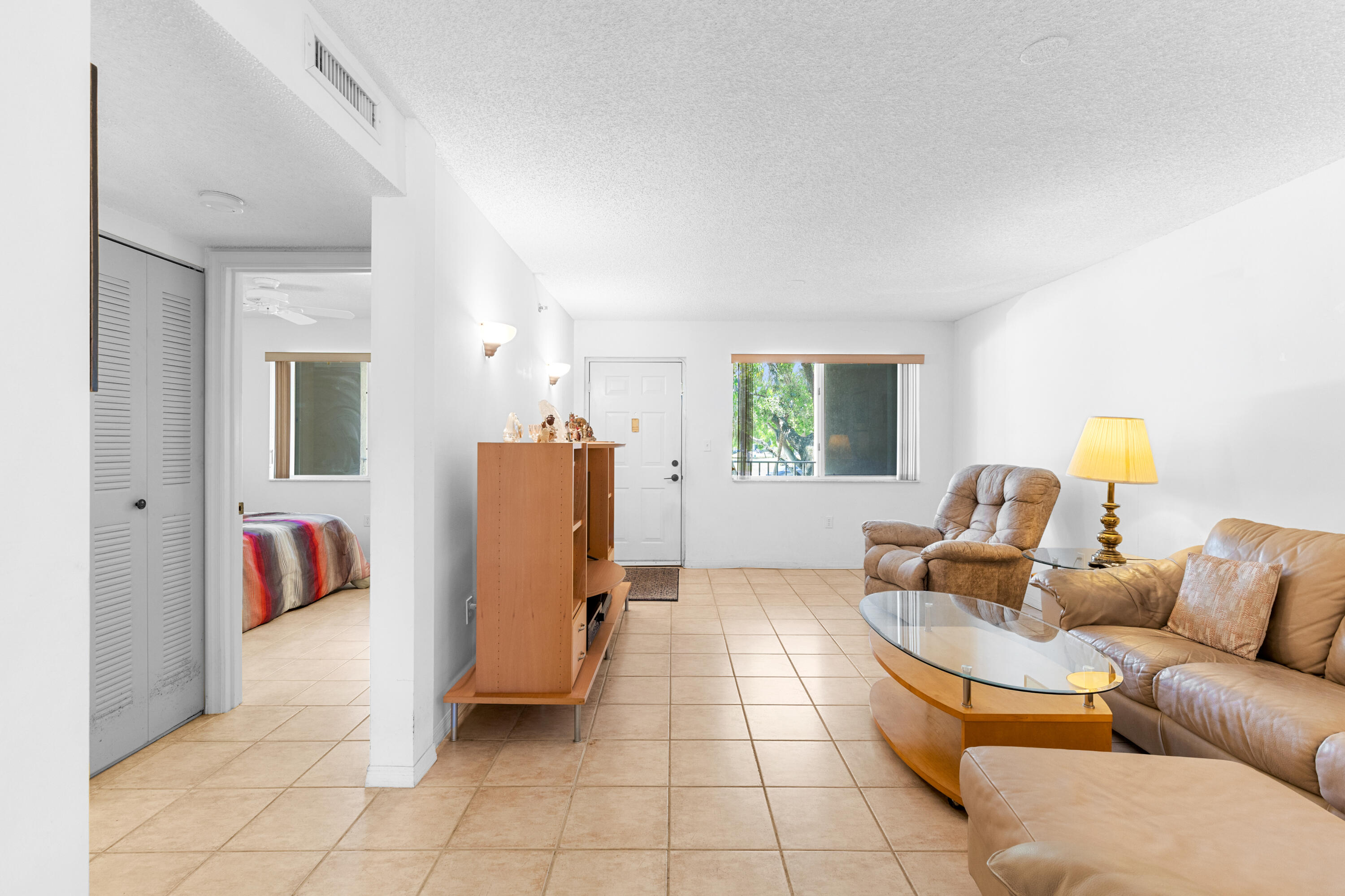 TANGERINE CONDOMINIUM SEVEN - Residential