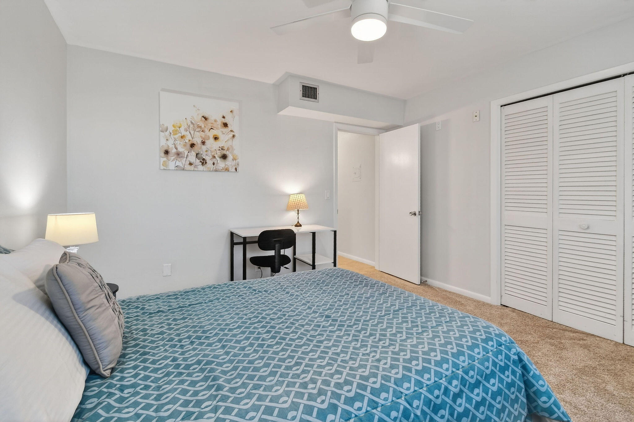 TEQUESTA GARDEN CONDO 4 - Residential