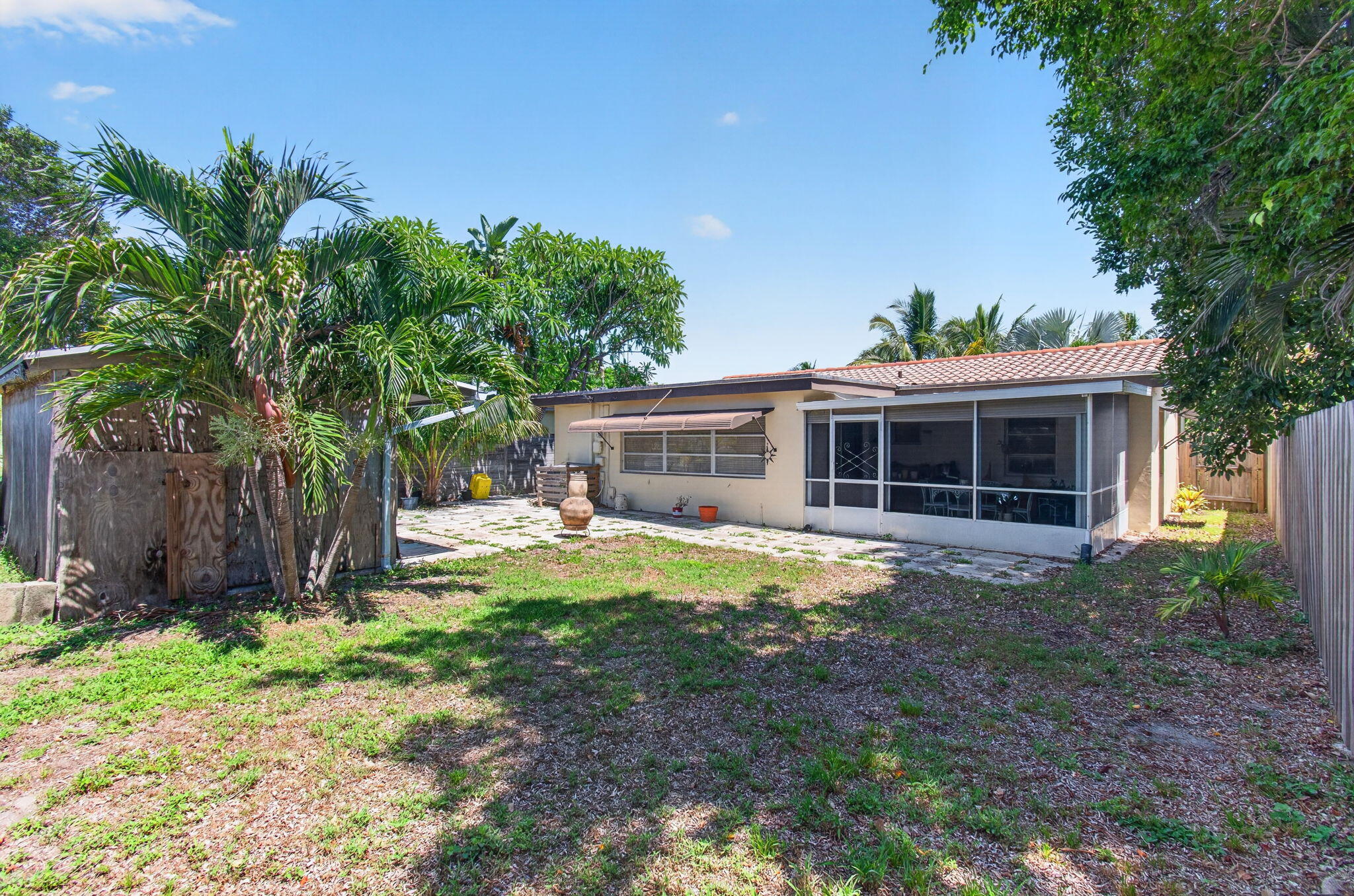 COLLEGE PARK - Residential