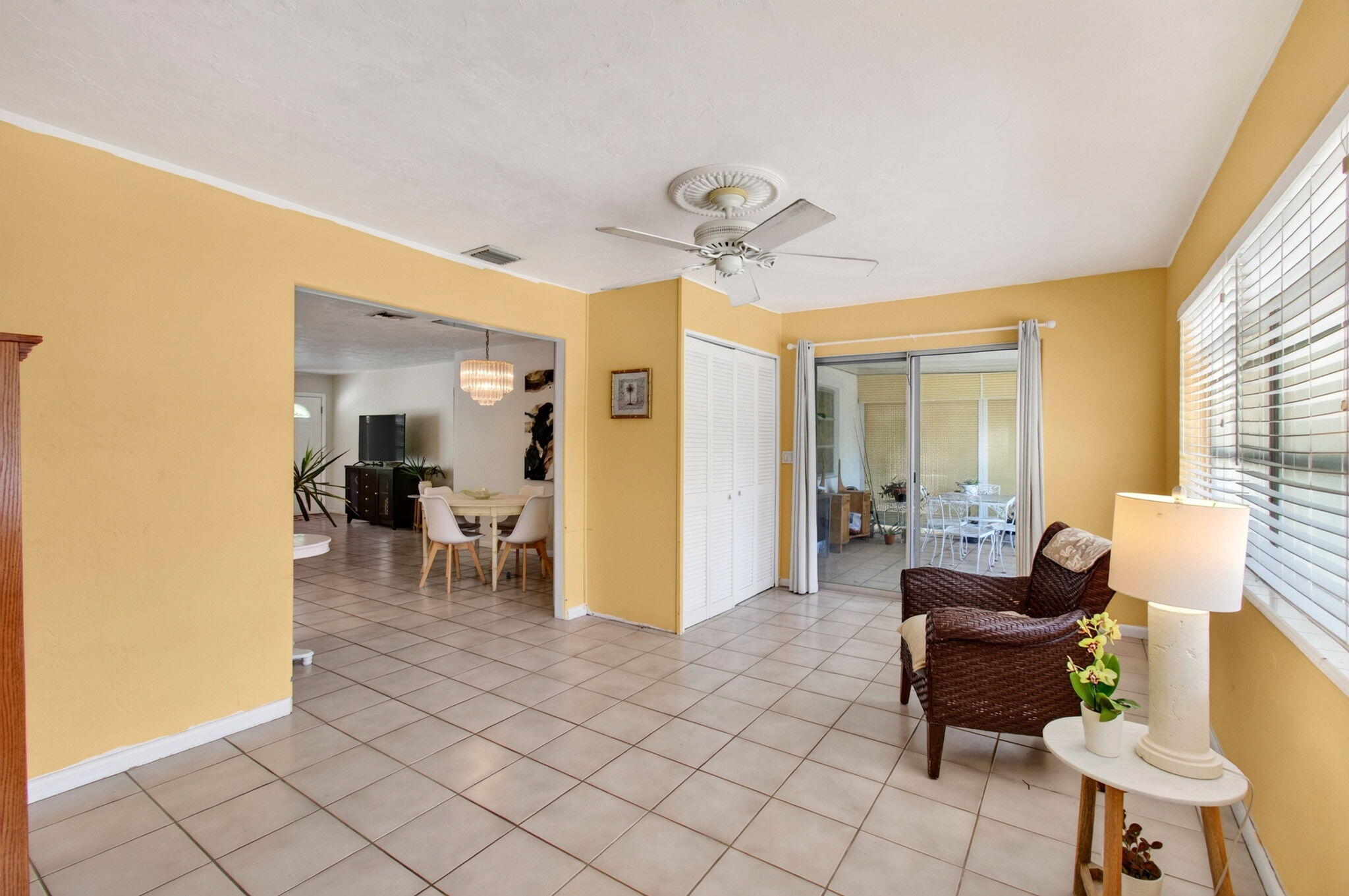 COLLEGE PARK - Residential