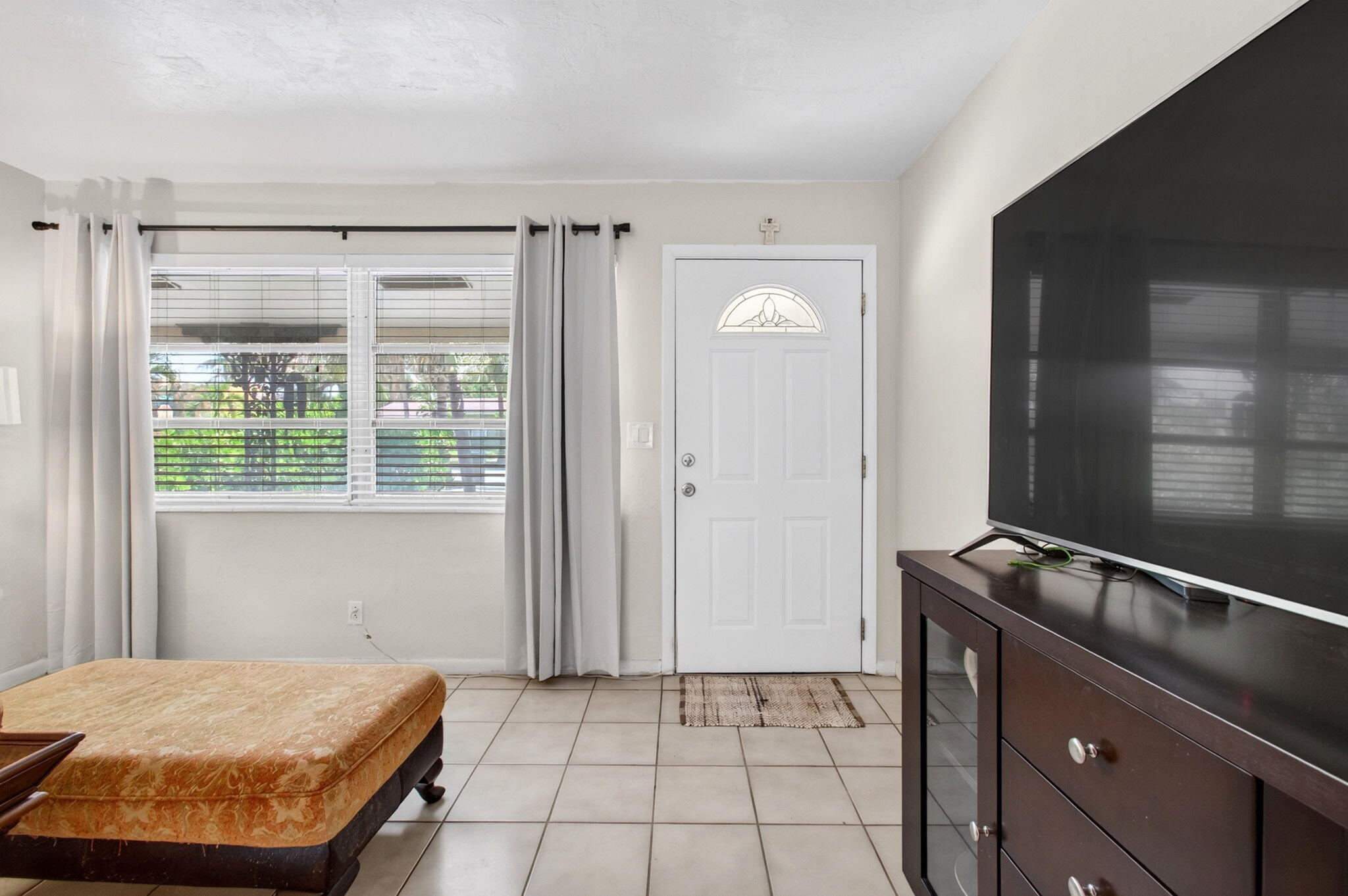 COLLEGE PARK - Residential