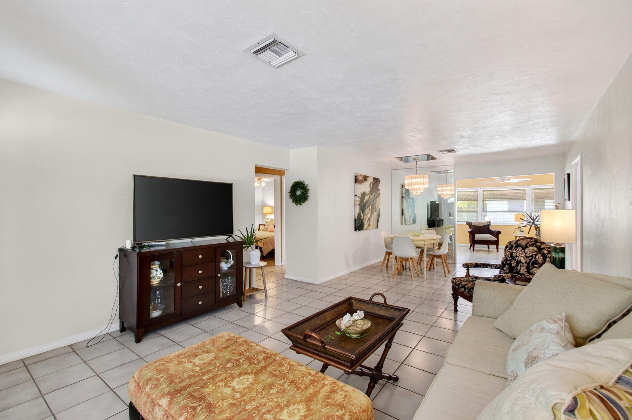 COLLEGE PARK - Residential