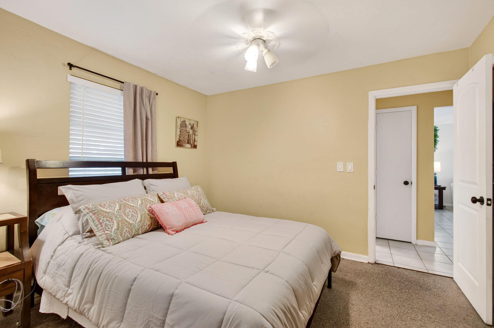 COLLEGE PARK - Residential
