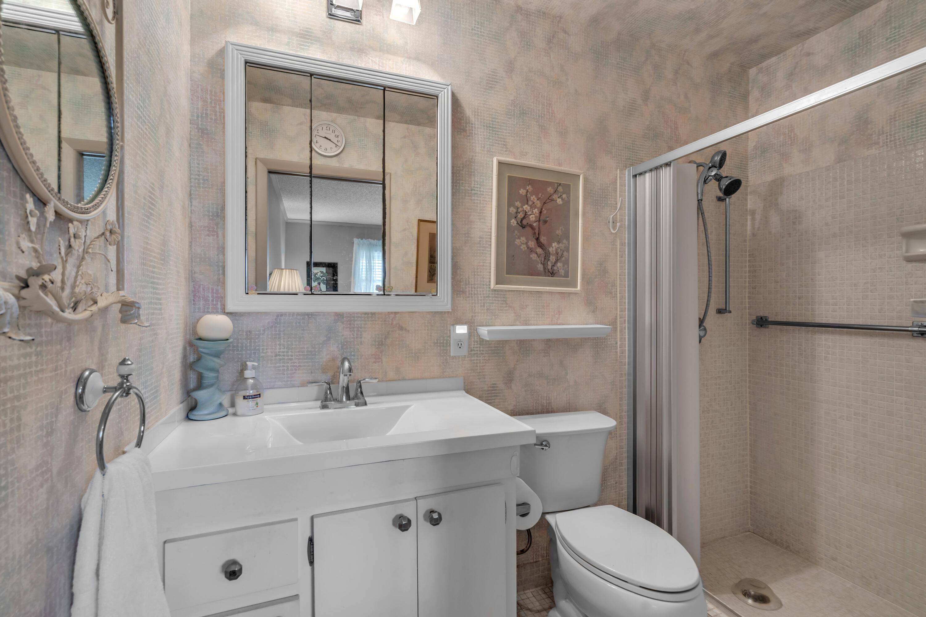 CRESTHAVEN CONDO TOWNHOMES SEC 1 - Residential