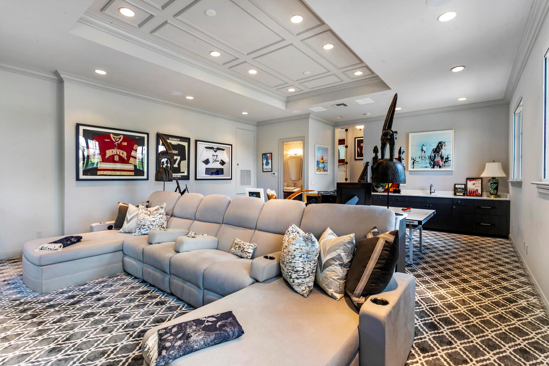 HARBOUR ISLES - Residential
