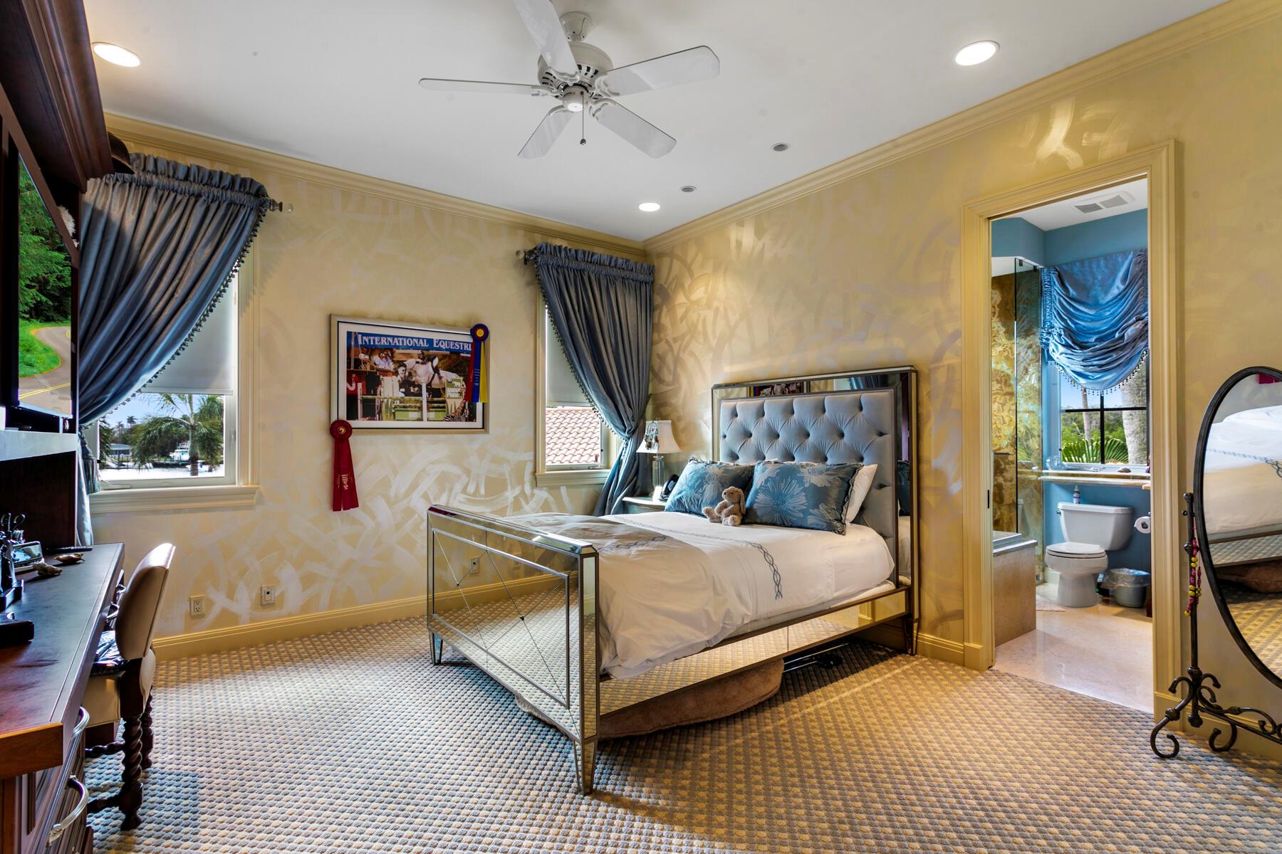HARBOUR ISLES - Residential