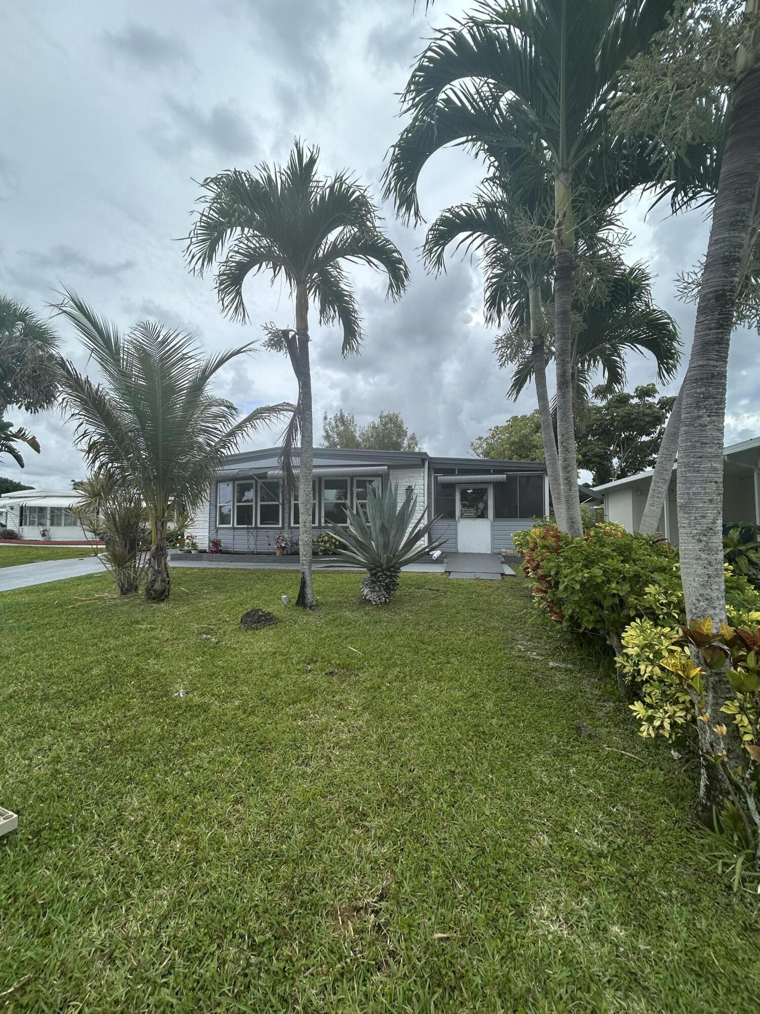 SEA MEADOW - Residential