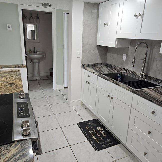 Center Court Condo - Residential