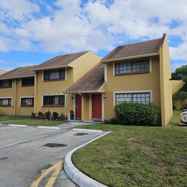 Nice corner townhouse condo in Sunrise City. Brand new white cabinet kitchen cupboards with new fixtures and marble countertops. Stainless steel fridge & stove, new master and 2nd bathrooms. Family room downstairs used as a third bedroom. Tilled floors and newly carpeted stairs. Tennis court and pool nearby.