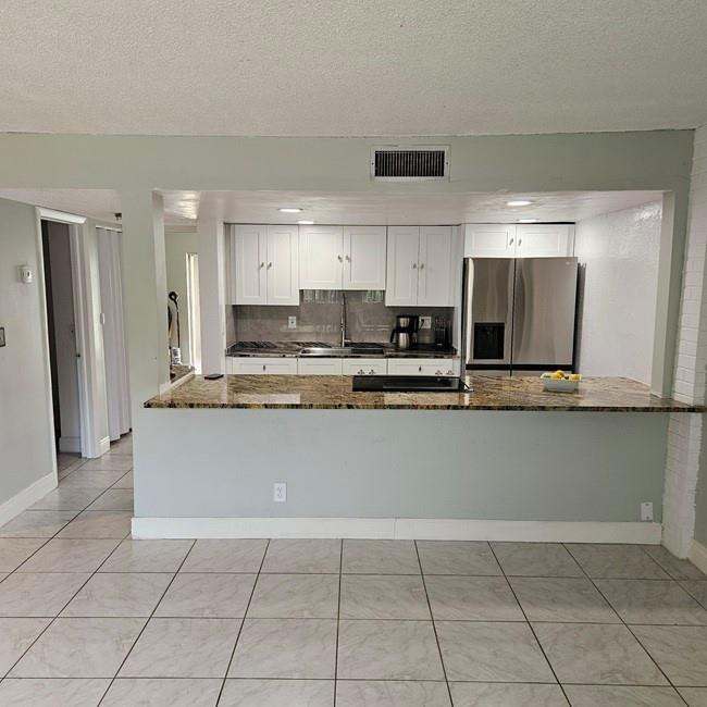 Center Court Condo - Residential