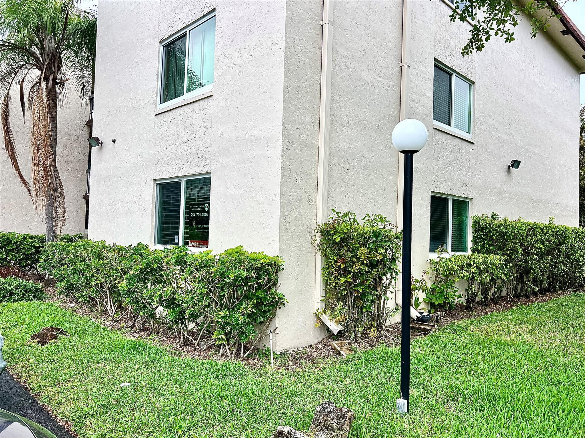 OMEGA CONDO NO 6 - Residential Lease
