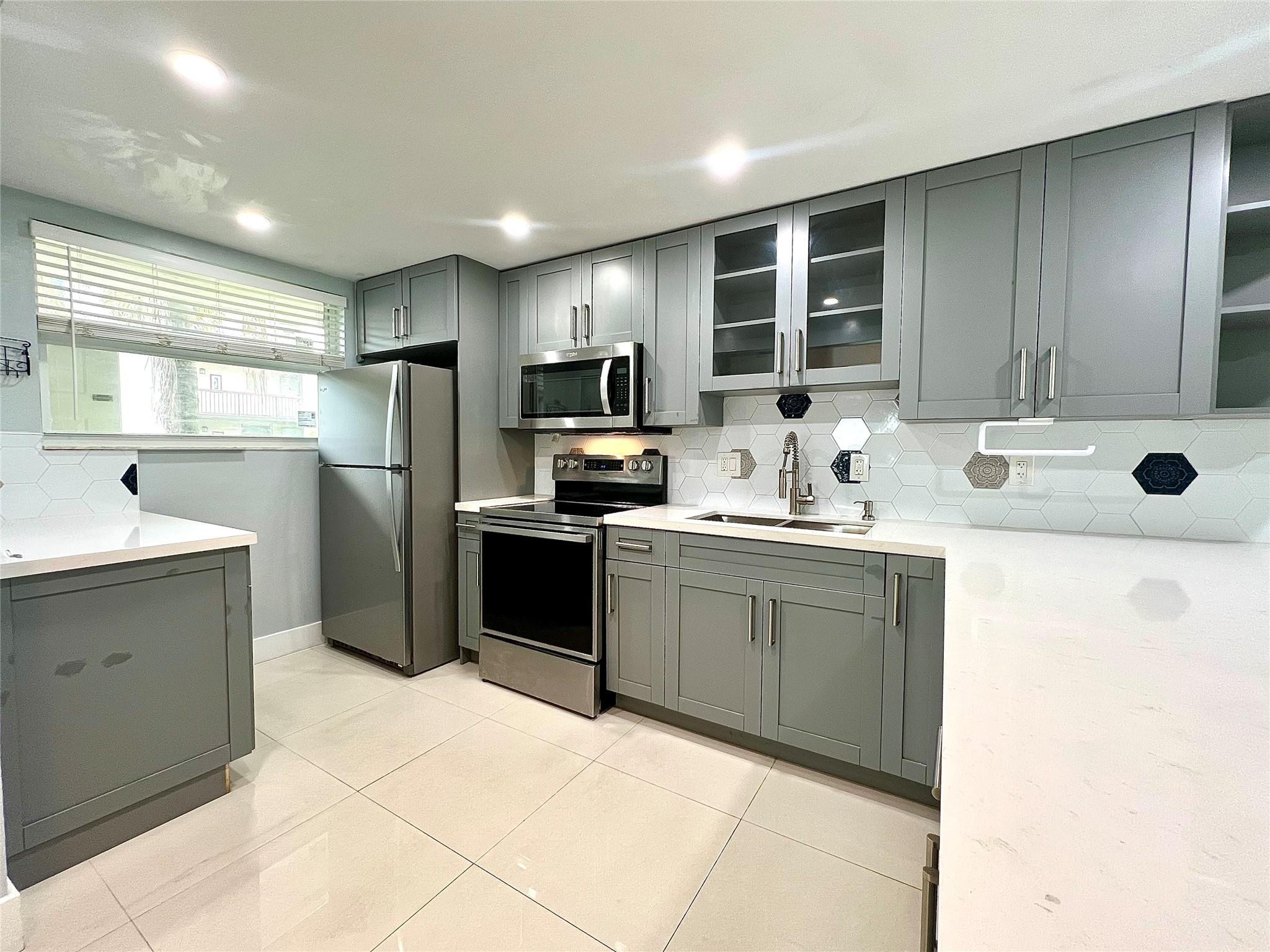 OMEGA CONDO NO 6 - Residential Lease