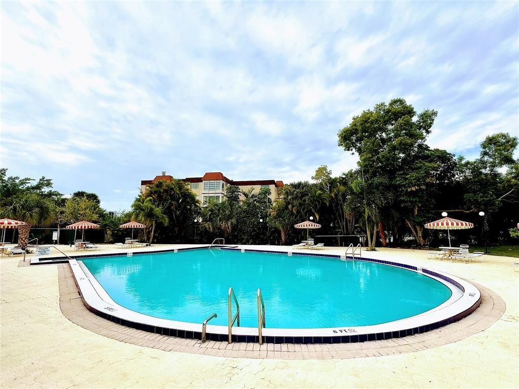 OMEGA CONDO NO 6 - Residential Lease