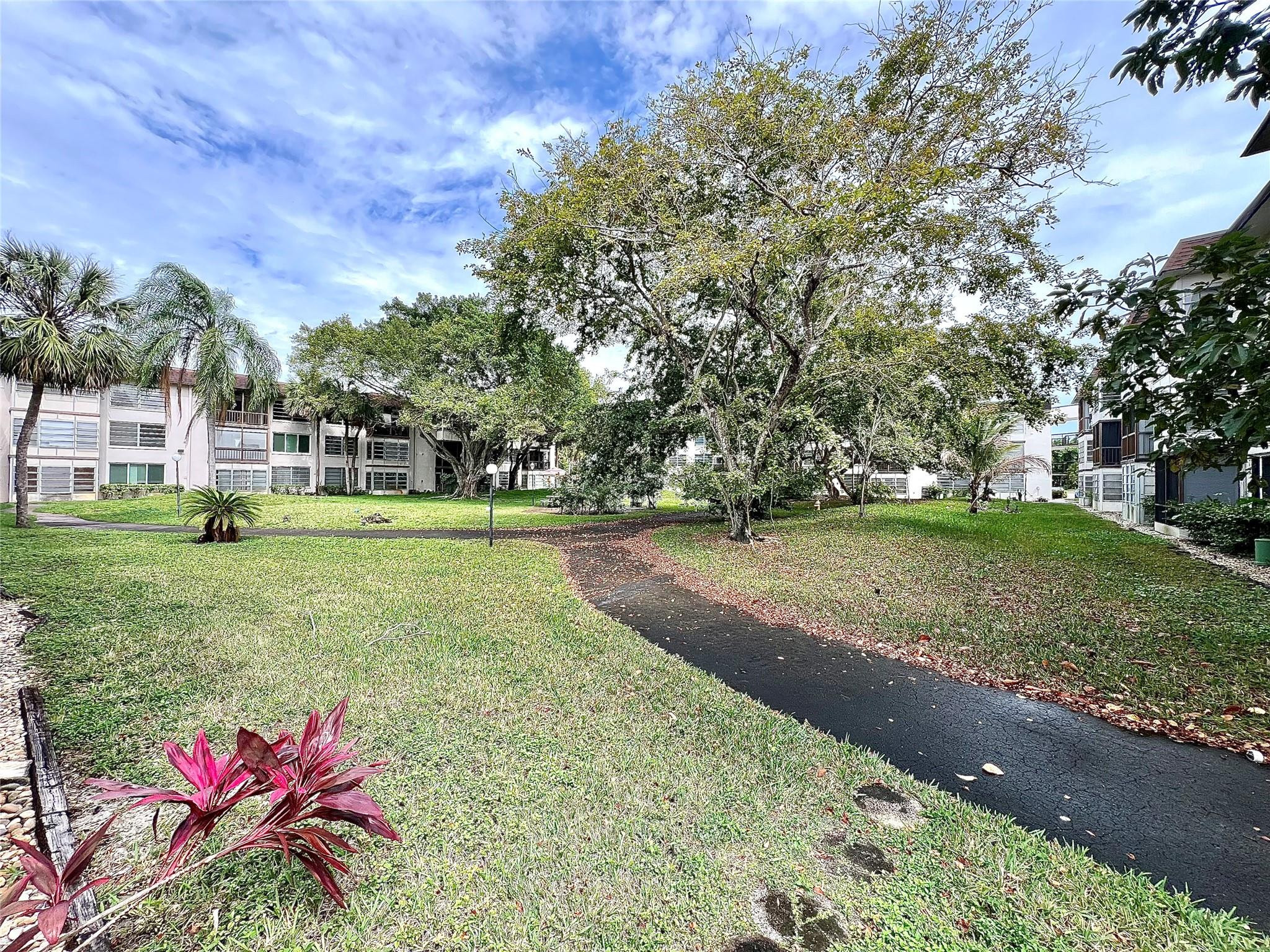 OMEGA CONDO NO 6 - Residential Lease