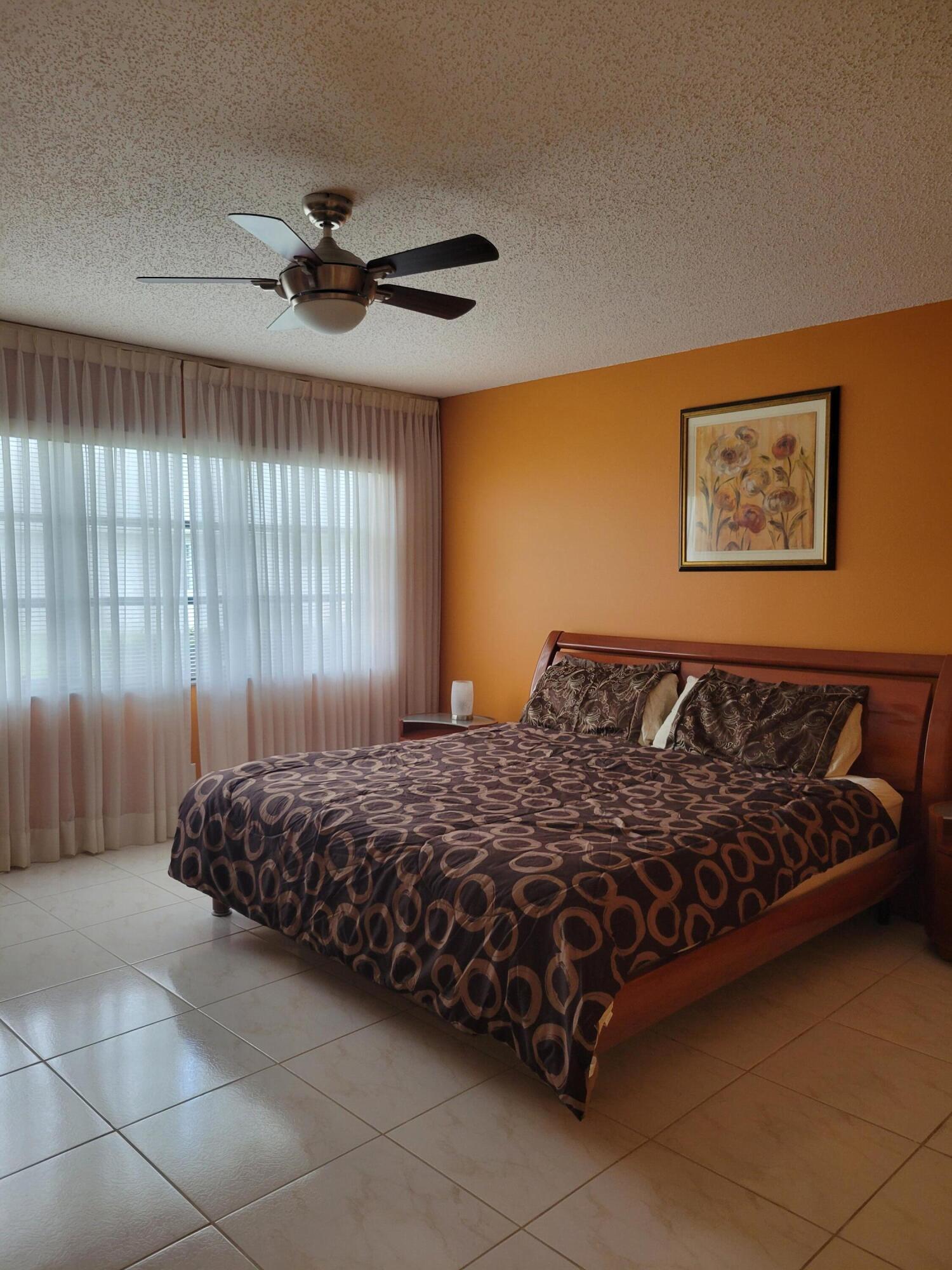 HIGH POINT OF DELRAY WEST CONDO SEC 1&2 - Residential