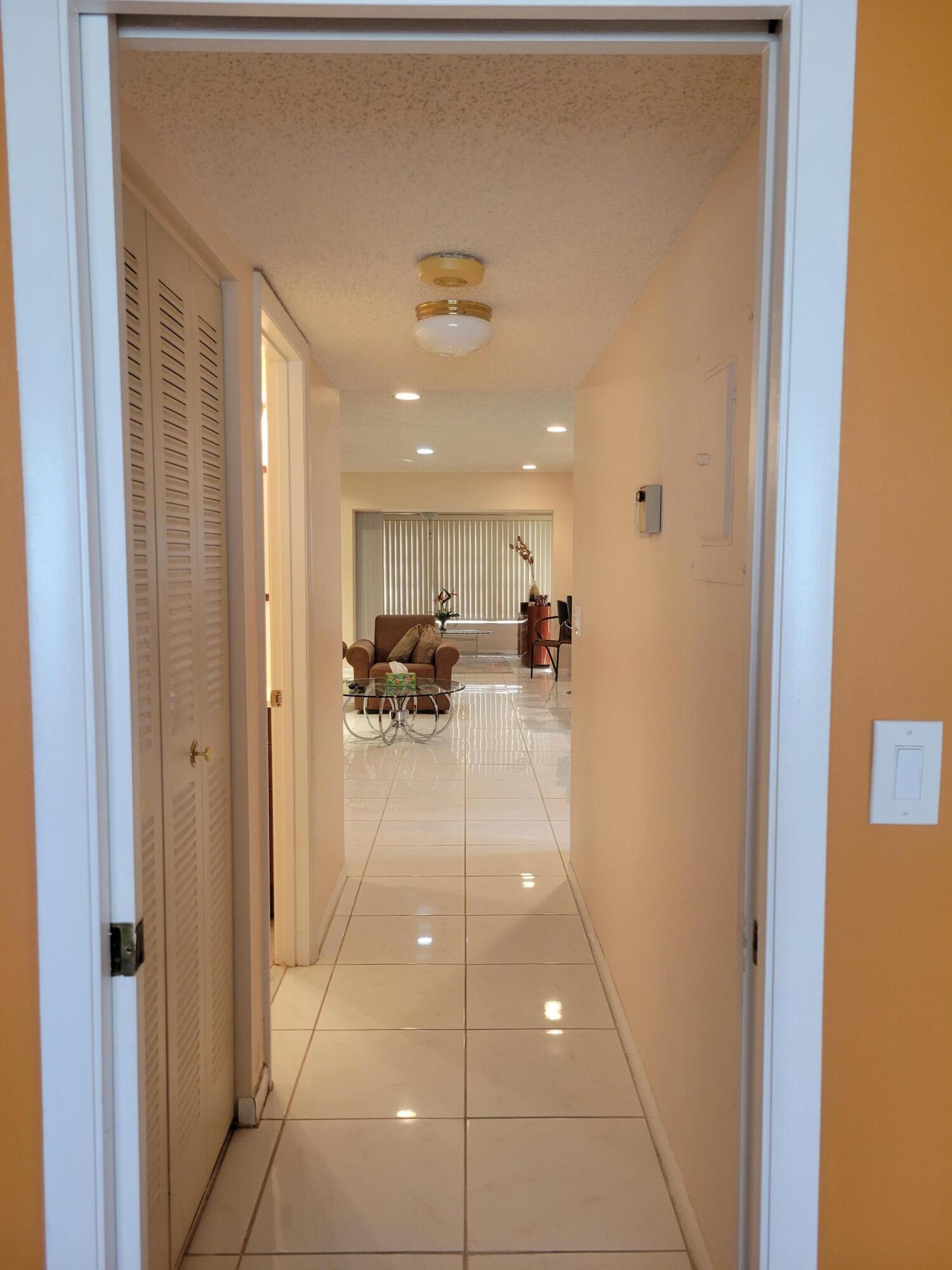 HIGH POINT OF DELRAY WEST CONDO SEC 1&2 - Residential