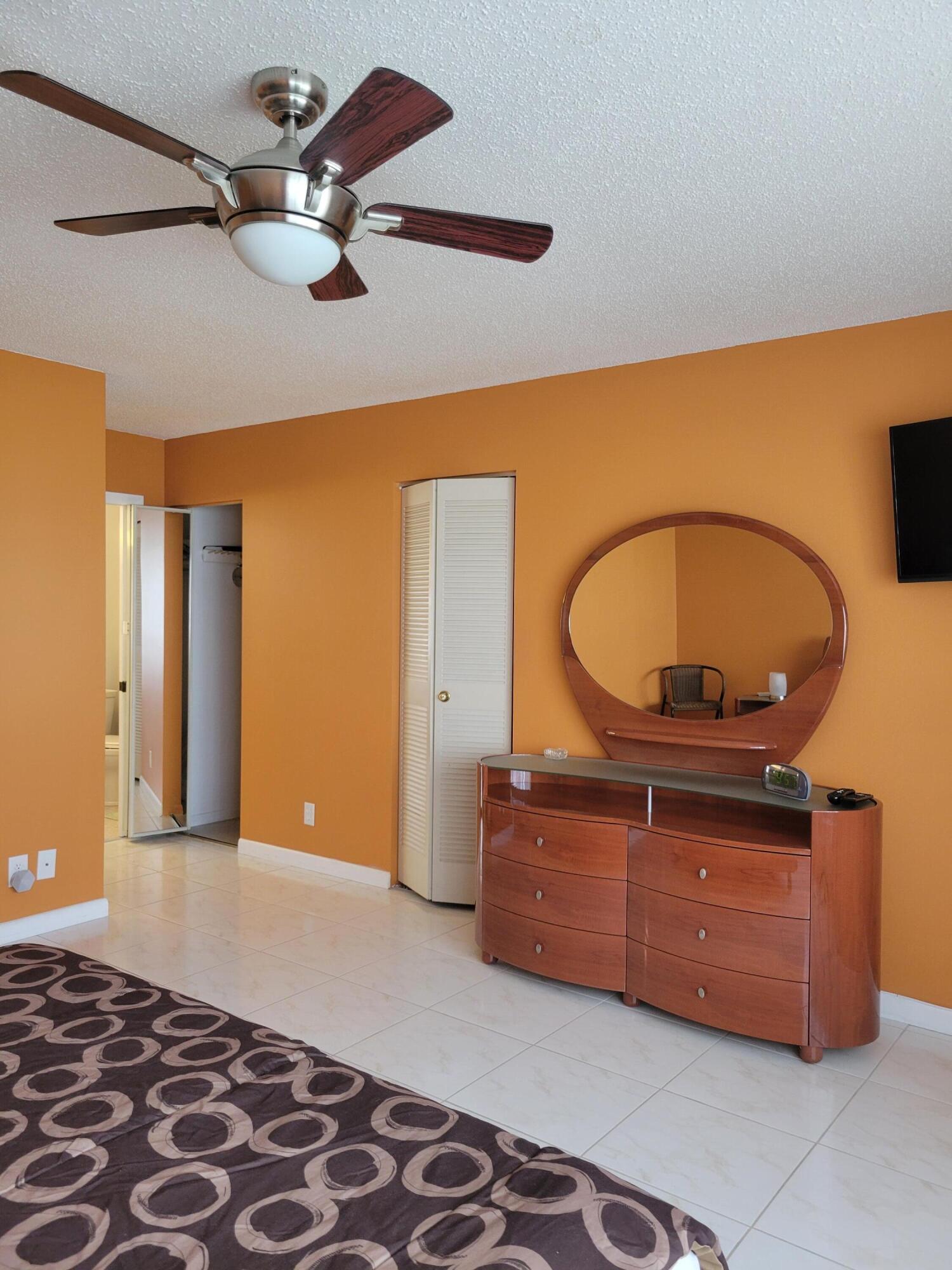 HIGH POINT OF DELRAY WEST CONDO SEC 1&2 - Residential