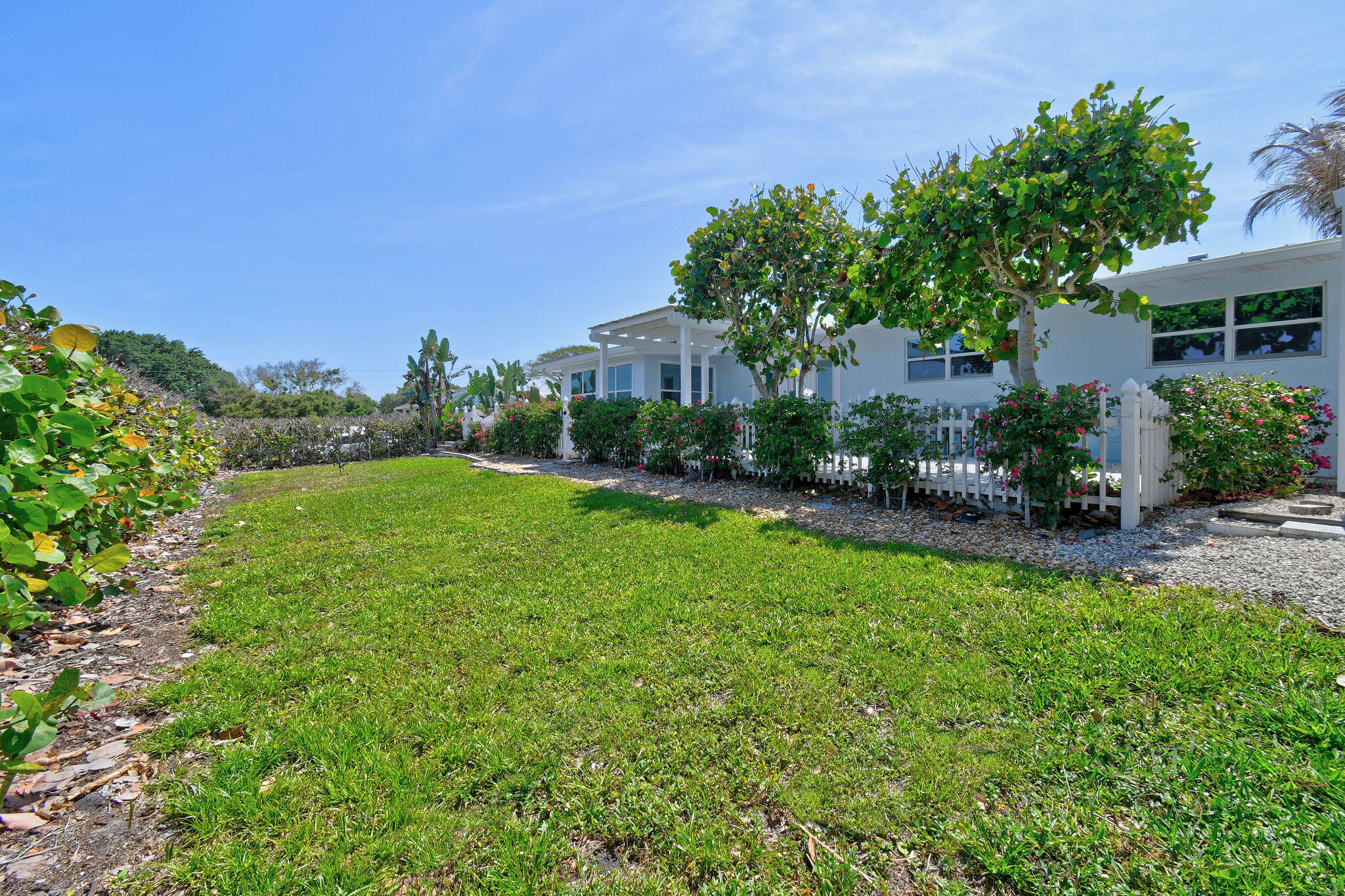 Hobe Hills - Residential