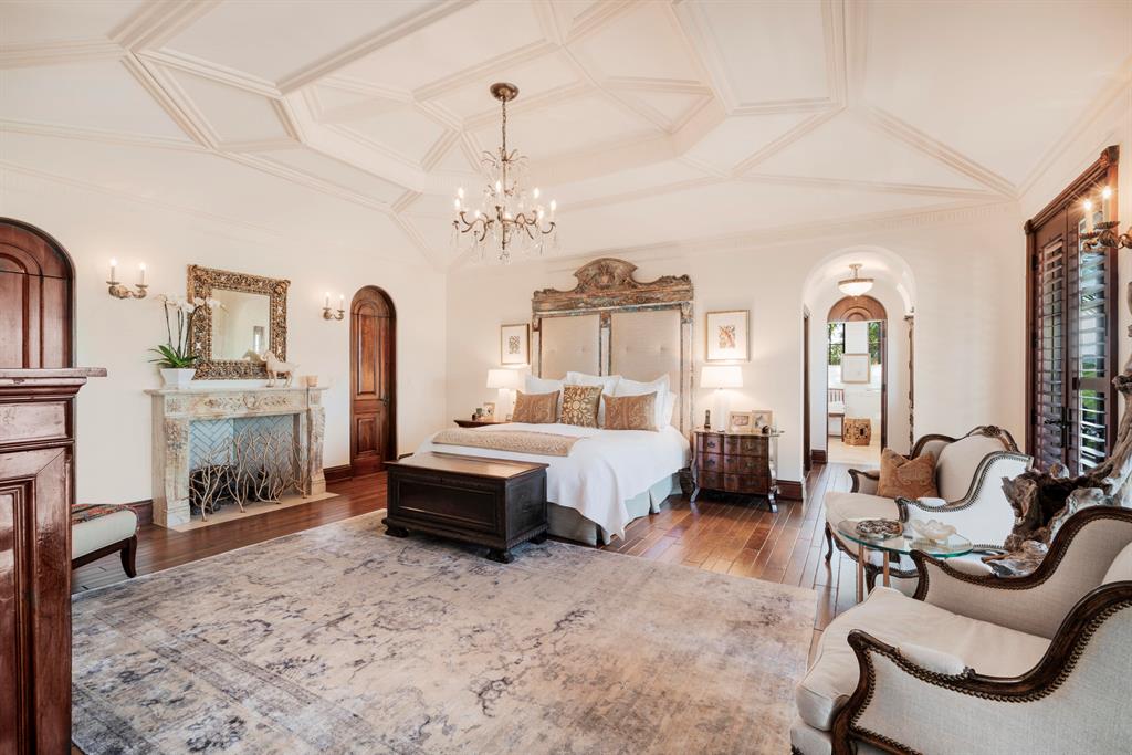 LAS VENTANAS CONDO - Residential