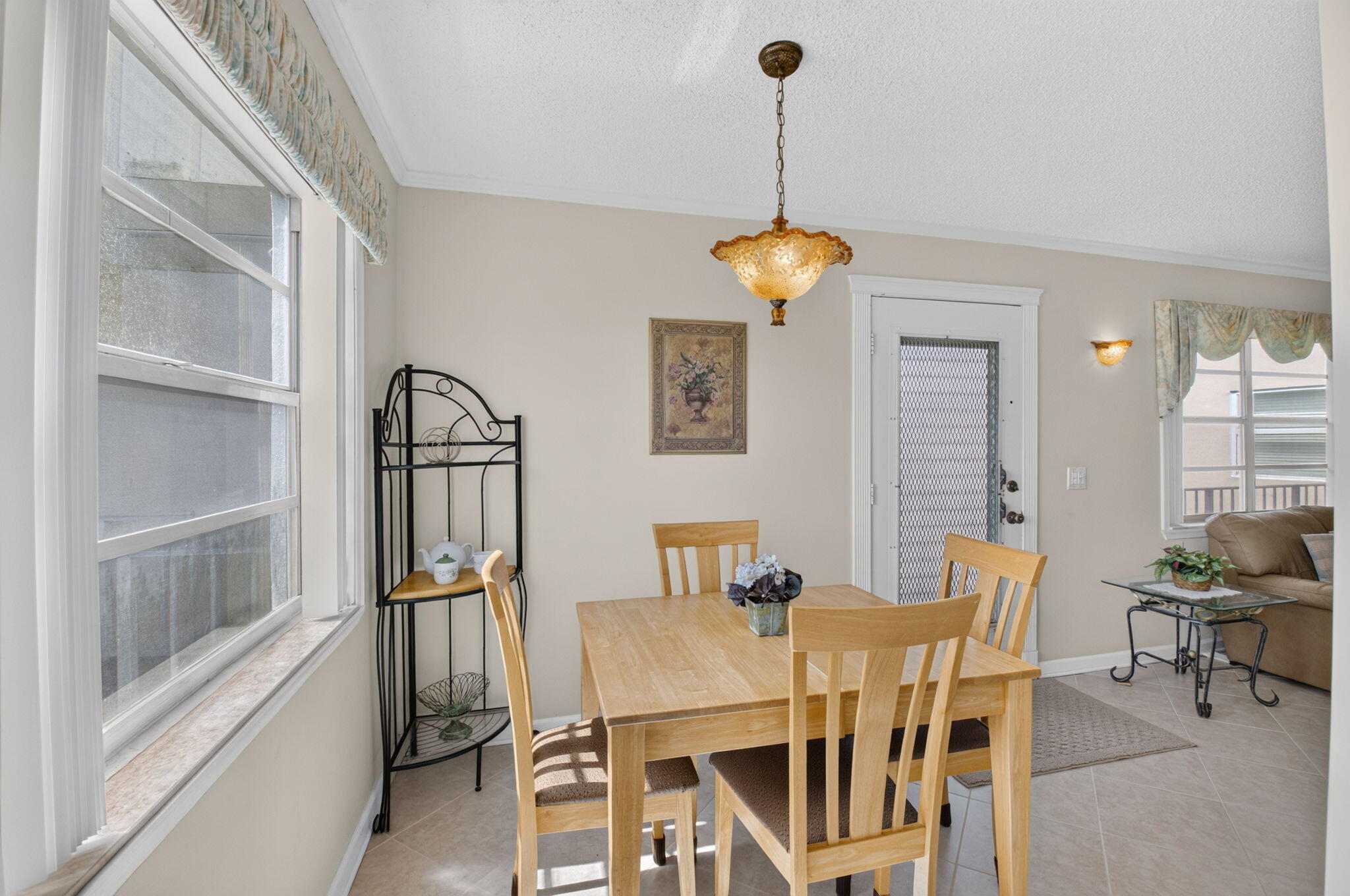 KINGS POINT CAPRI CONDOS - Residential