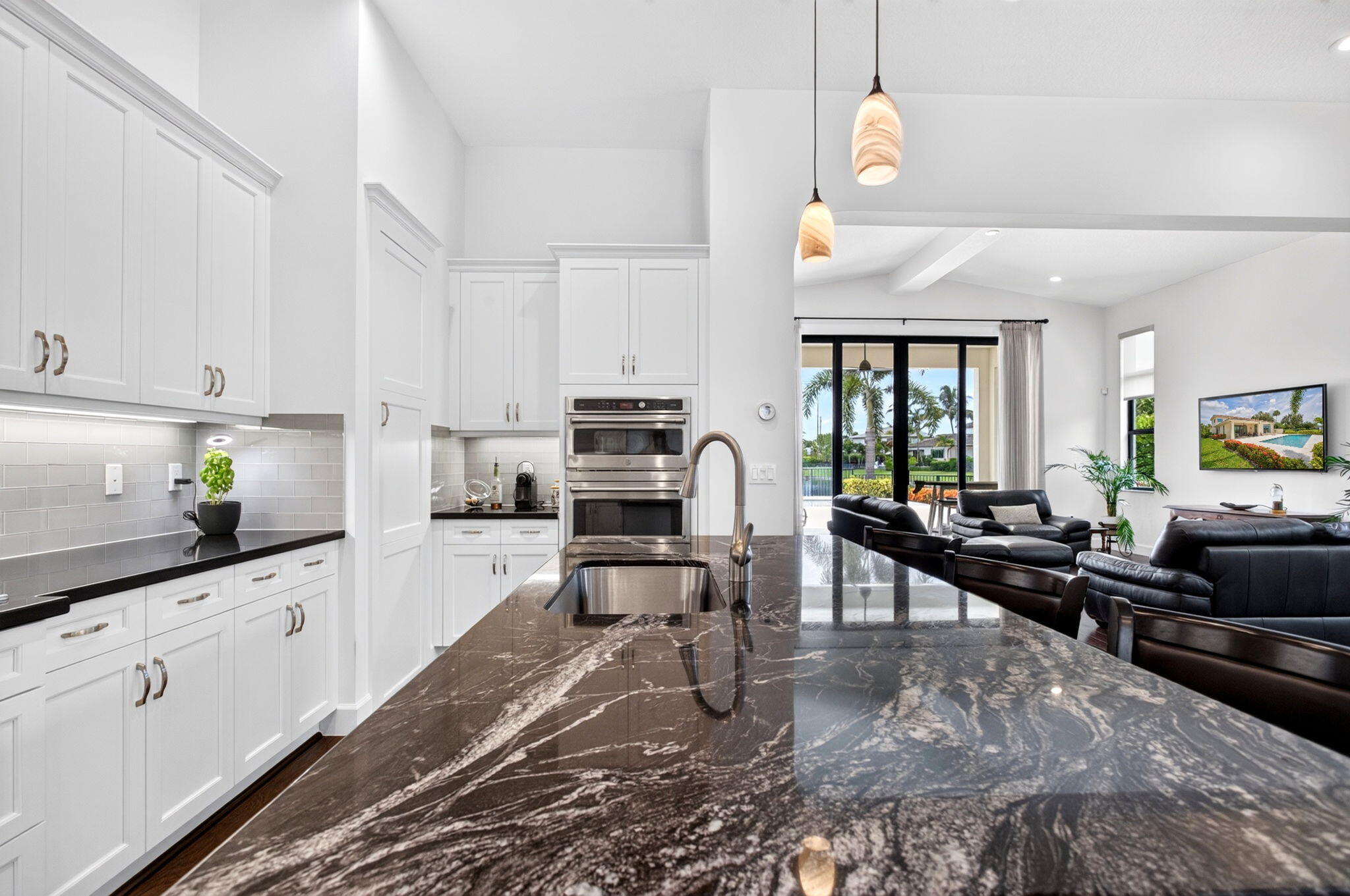 PALM MEADOWS ESTATES - Residential